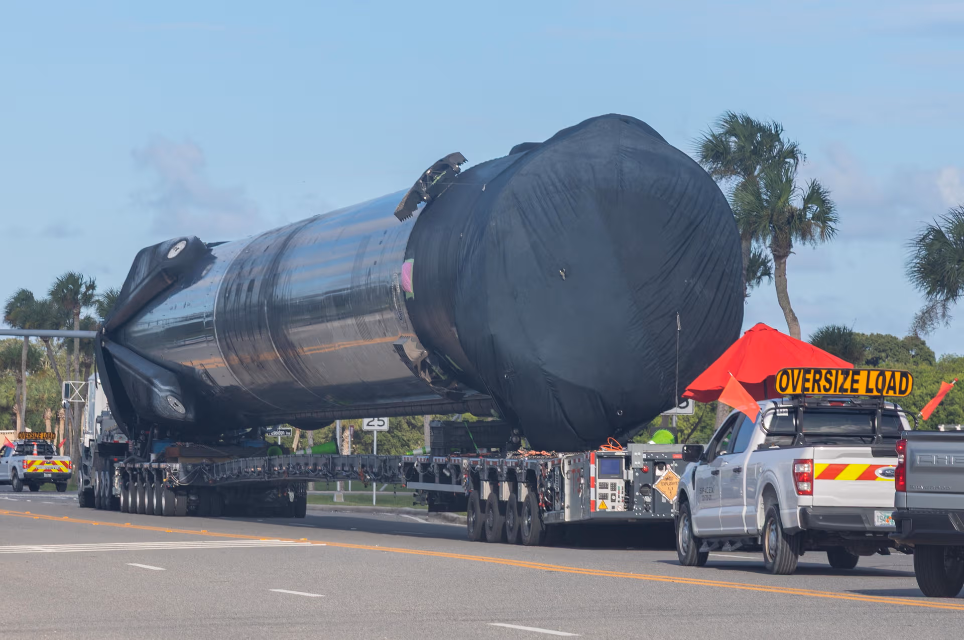 Teil von Elon Musks SpaceX-Rakete soll auf dem Mond aufschlagen