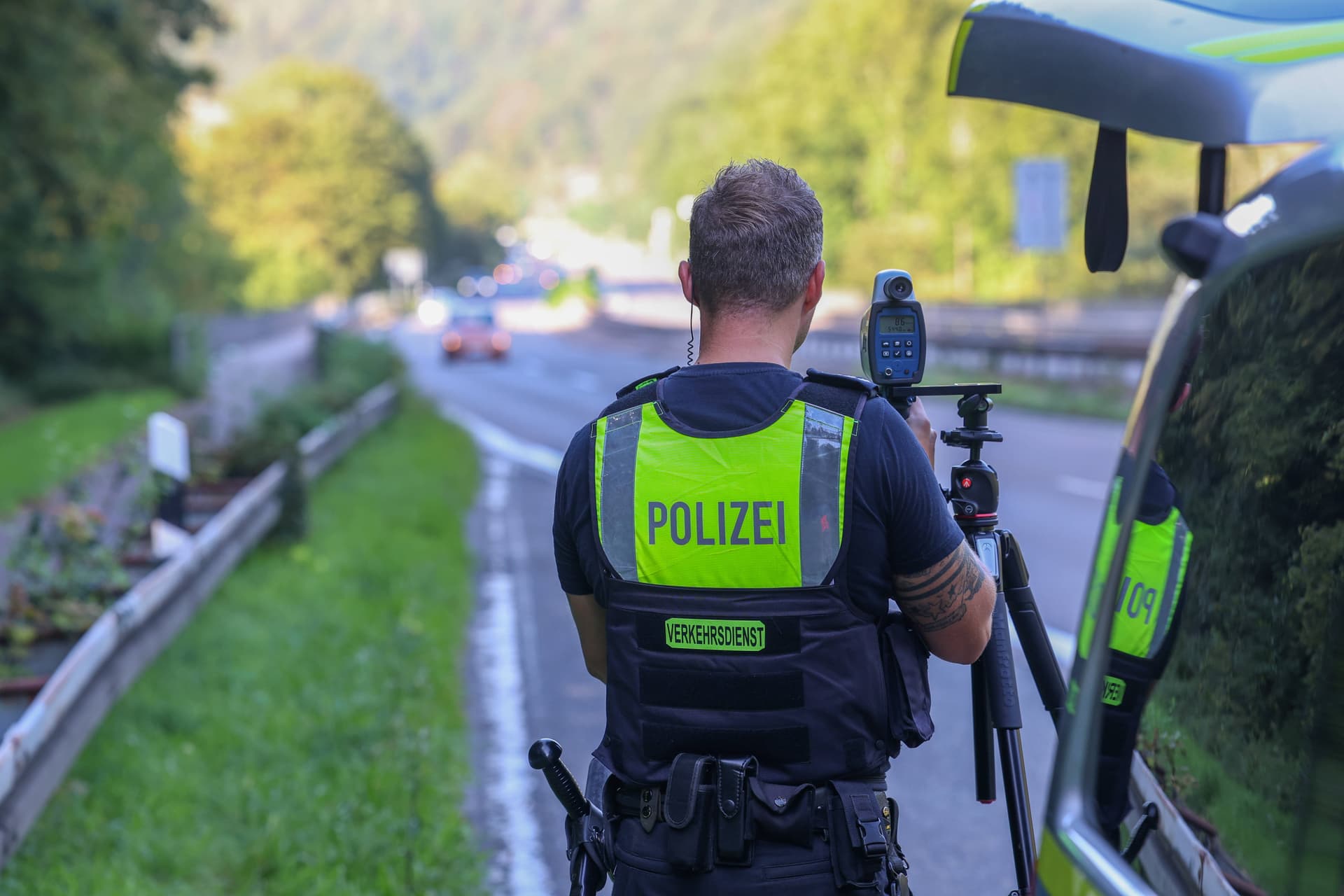 Tempo 90, Psychotest und SUV-Führerschein: EU plant Hammer-Vorschriften für Autofahrer