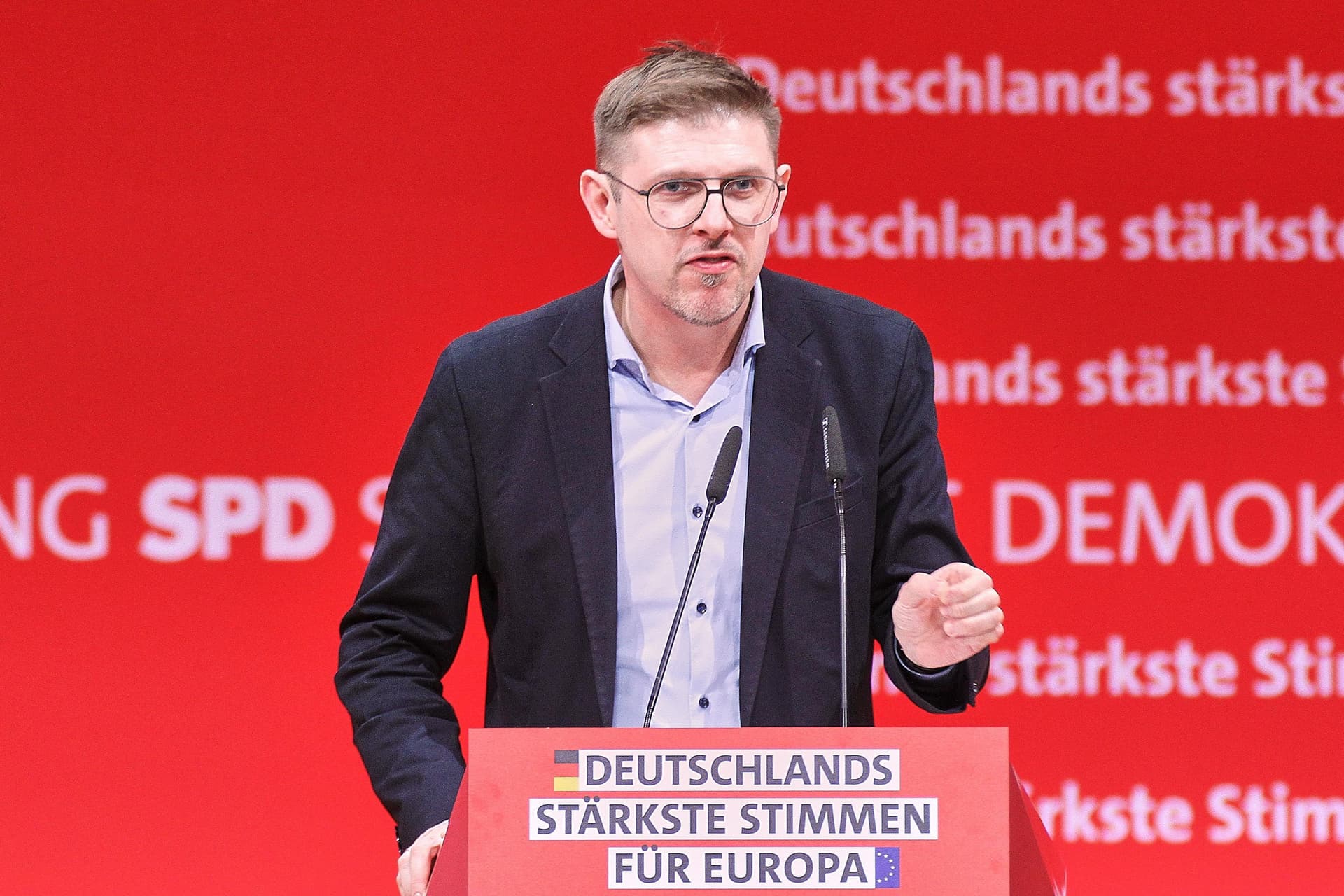 17-Jähriger gesteht Attacke auf SPD-Politiker und stellt sich mit Mama bei der Polizei