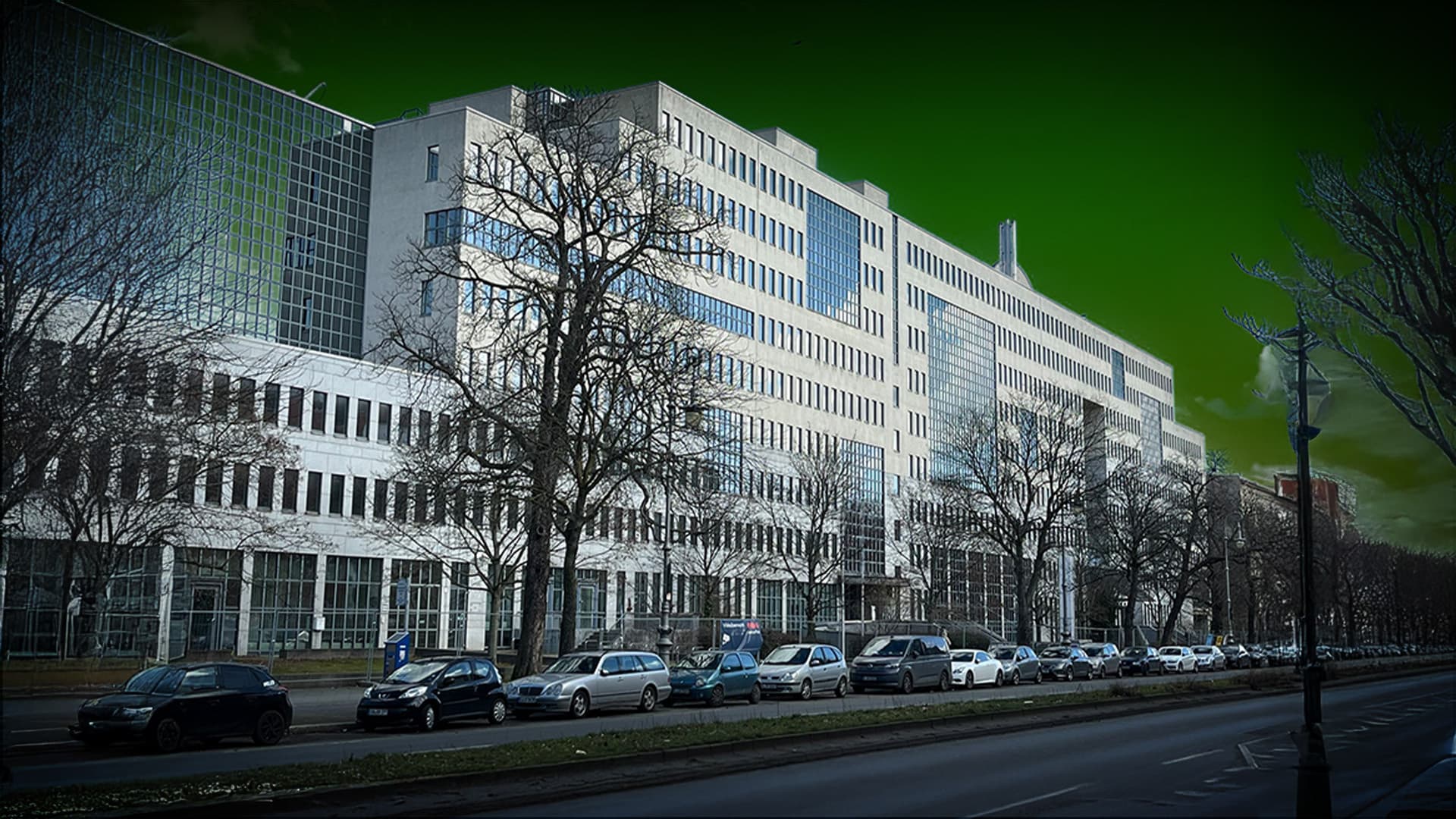 Millionenschwerer Asyl-Koloss für Berlin: „Willkommensbündnis“ von NGO-Aktivist unterstützt Senat