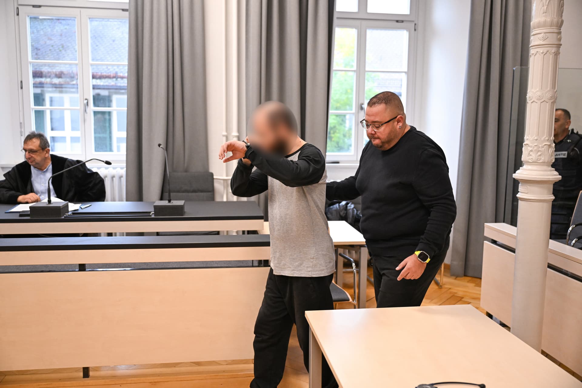 Dauerhafte Psychiatrie für Syrer aus Wangen – er stach ein vierjähriges Mädchen nieder
