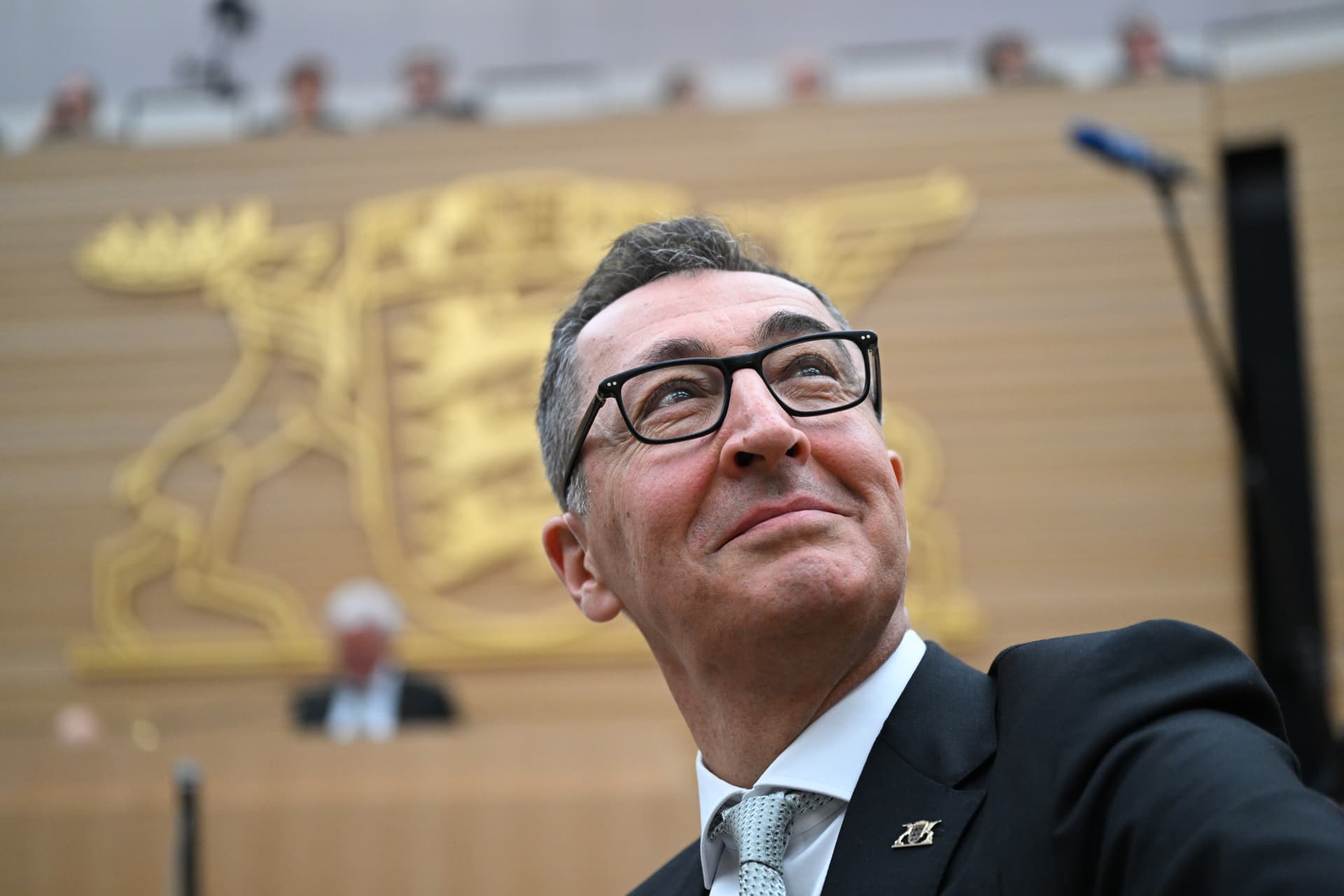Baden-Württemberg: Cem Özdemir zum Ministerpräsidenten gewählt