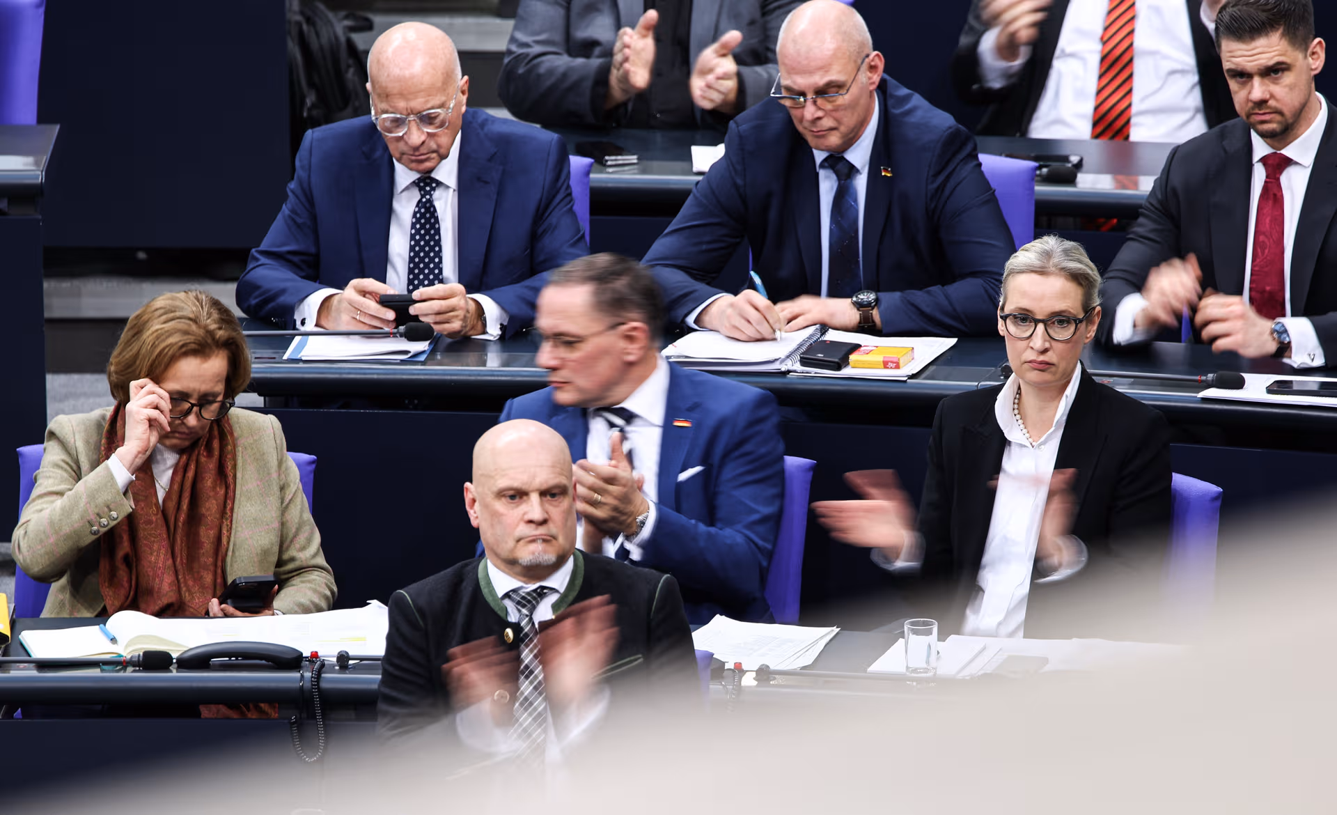 Warum nach Donald Trumps Luftschlägen auf den Iran ein Flügelstreit innerhalb der AfD entbrannt ist