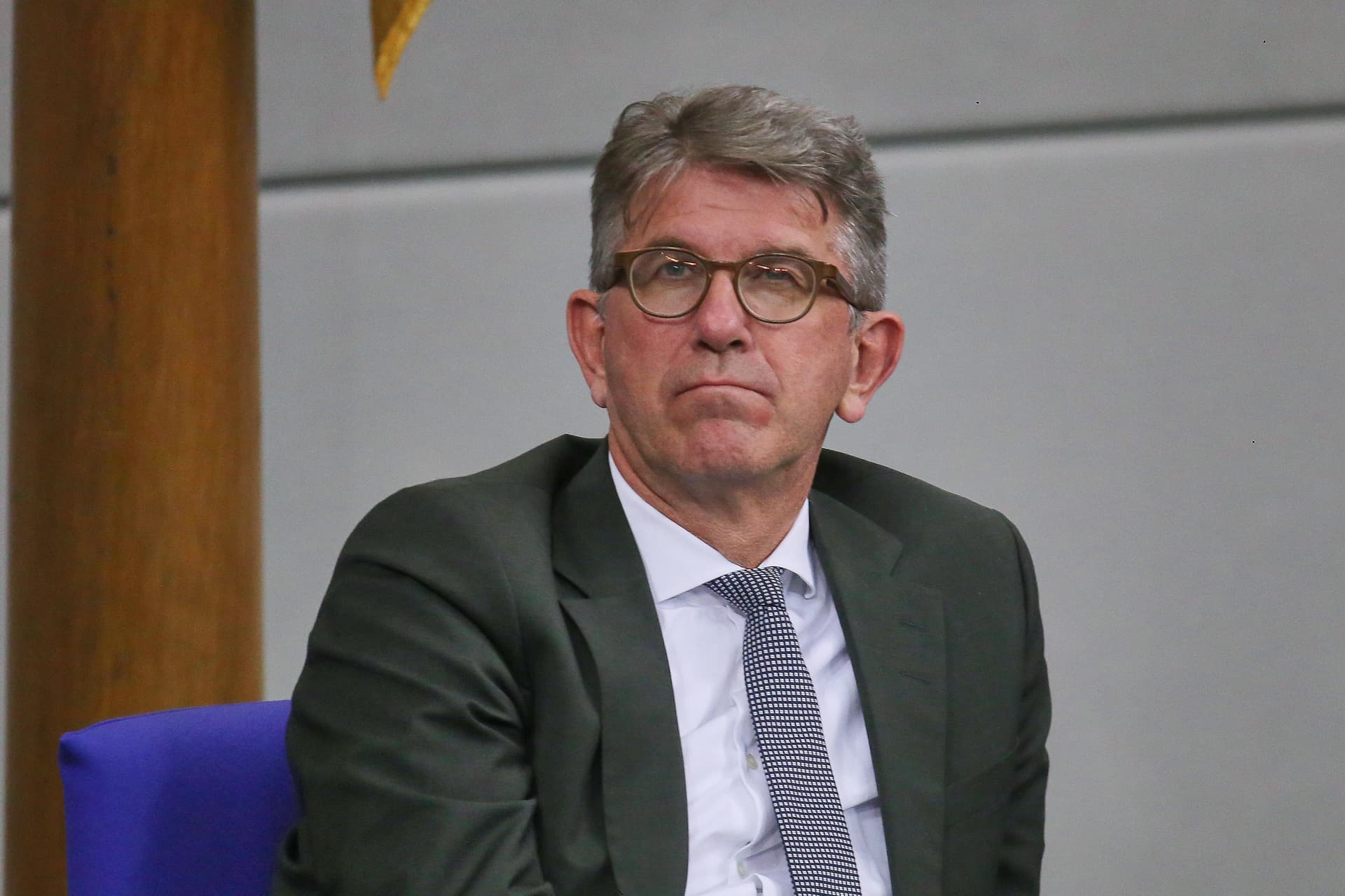 Es sollten Linksextreme prämiert werden: Weimer sagt Verleihung von Buchhandlungspreis ab