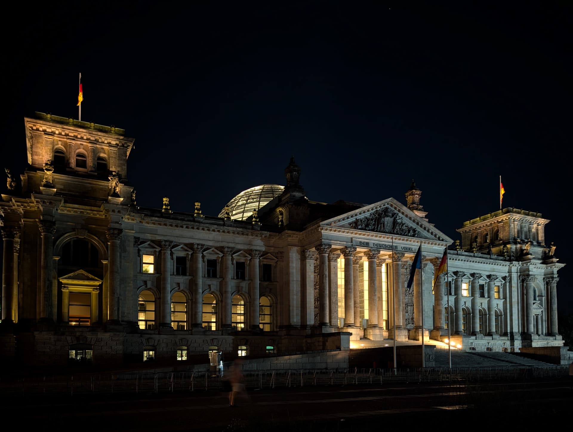 Kampf gegen die Meinungsfreiheit: Der deutsche Staat auf Putins Spuren