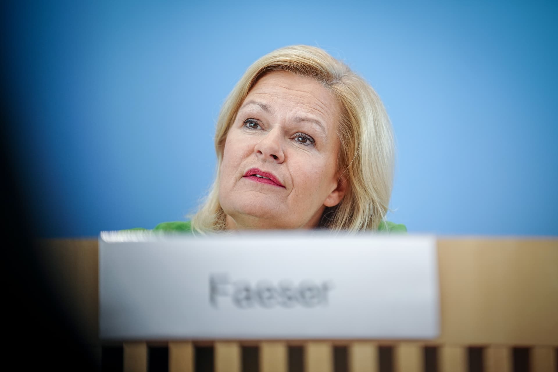 Kabinett beschließt niedrigere Hürden für Einbürgerung