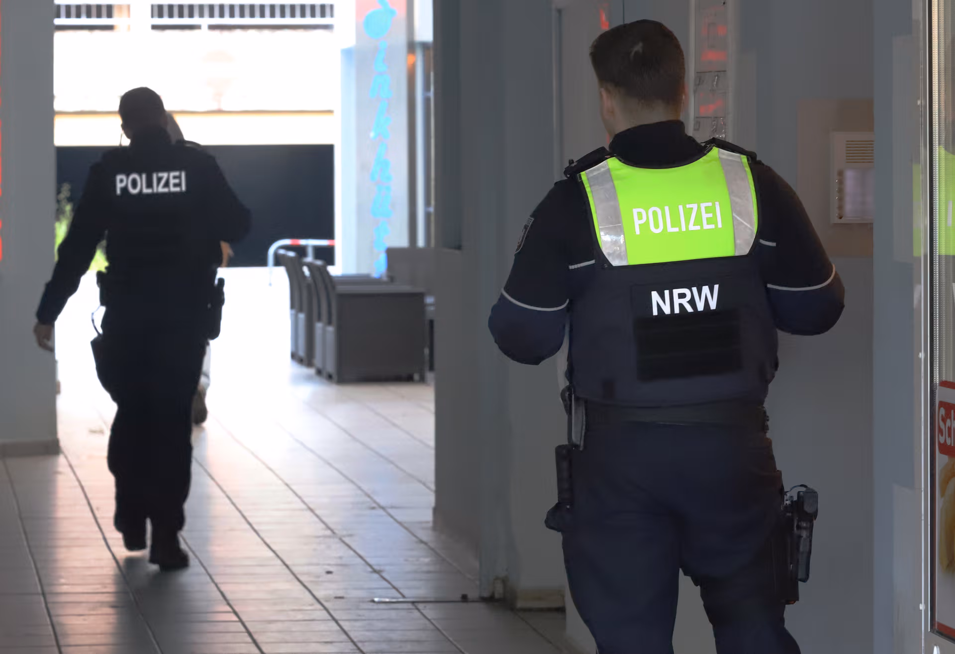 SEK-Einsatz in Hagen: 20-Jähriger vorläufig festgenommen