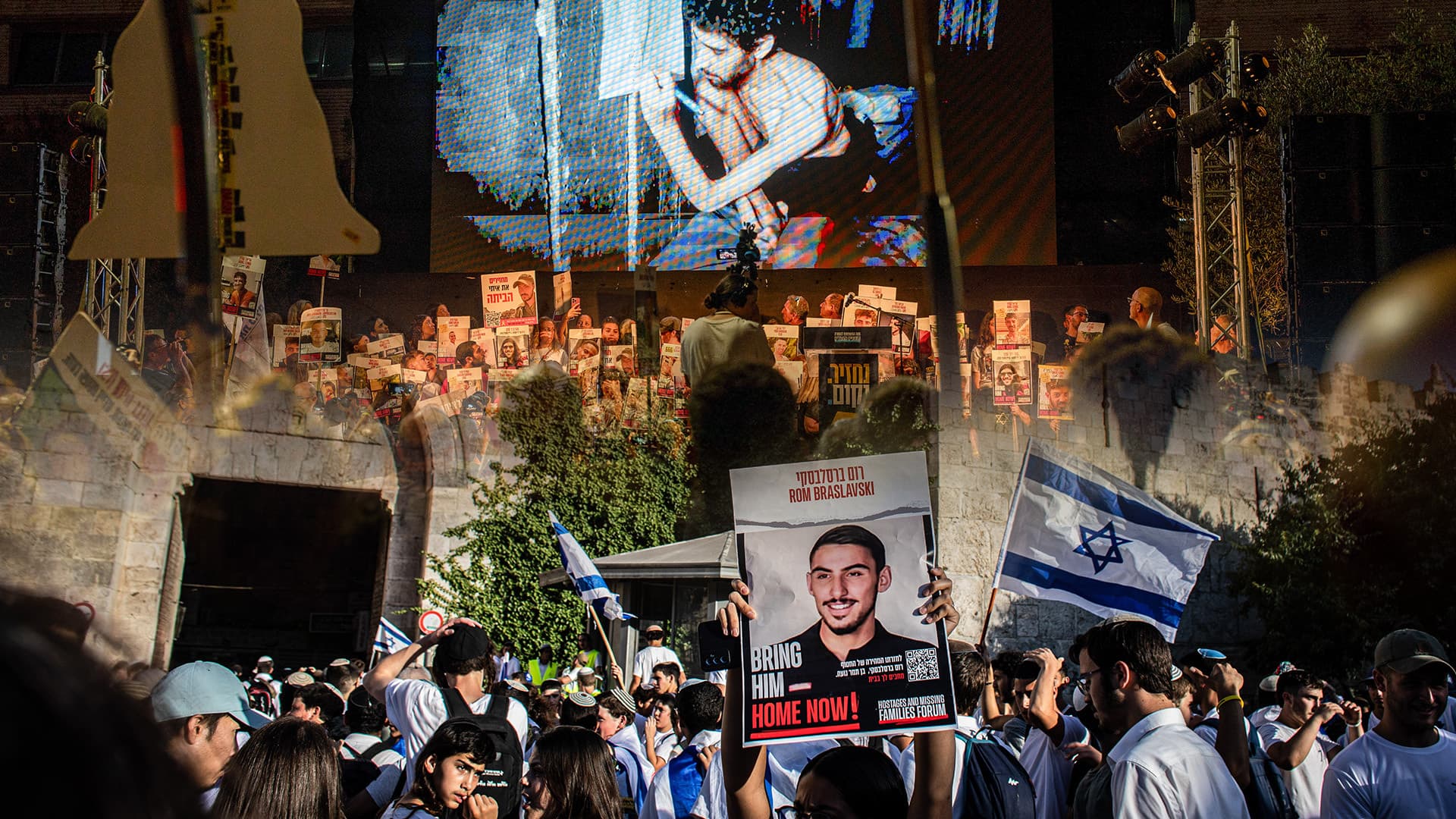 Wer sind Evyatar David und Rom Braslavsky, die beiden ausgehungerten Geiseln in Gaza?