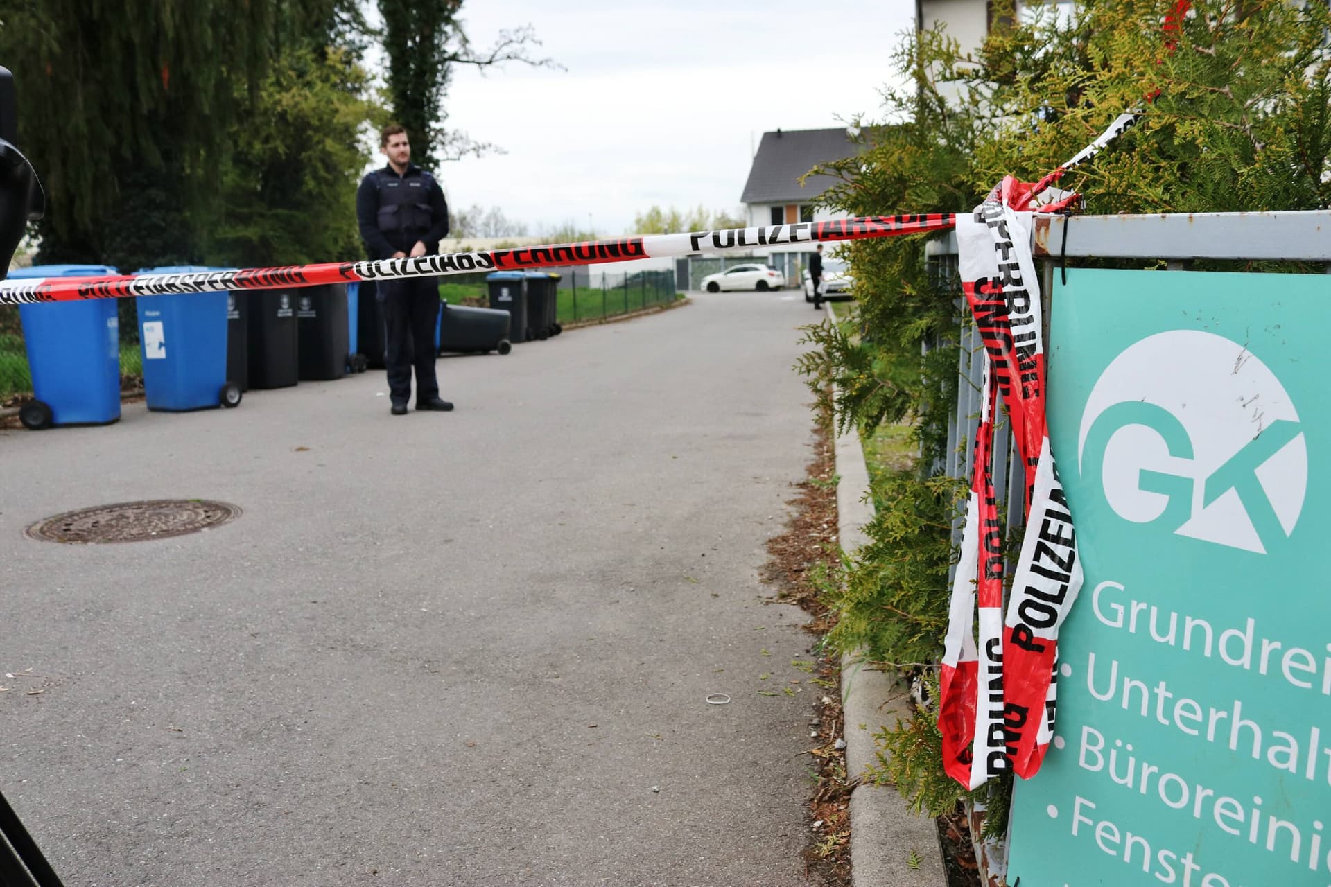 SEK-Einsatz mit Schussabgabe: Mann bedroht Menschen mit einem Messer in Uhldingen-Mühlhofen