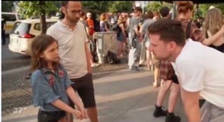 ZDF-Reporter bricht während Interview in Tränen aus: „Das ist Journalismus zum Fremdschämen!“