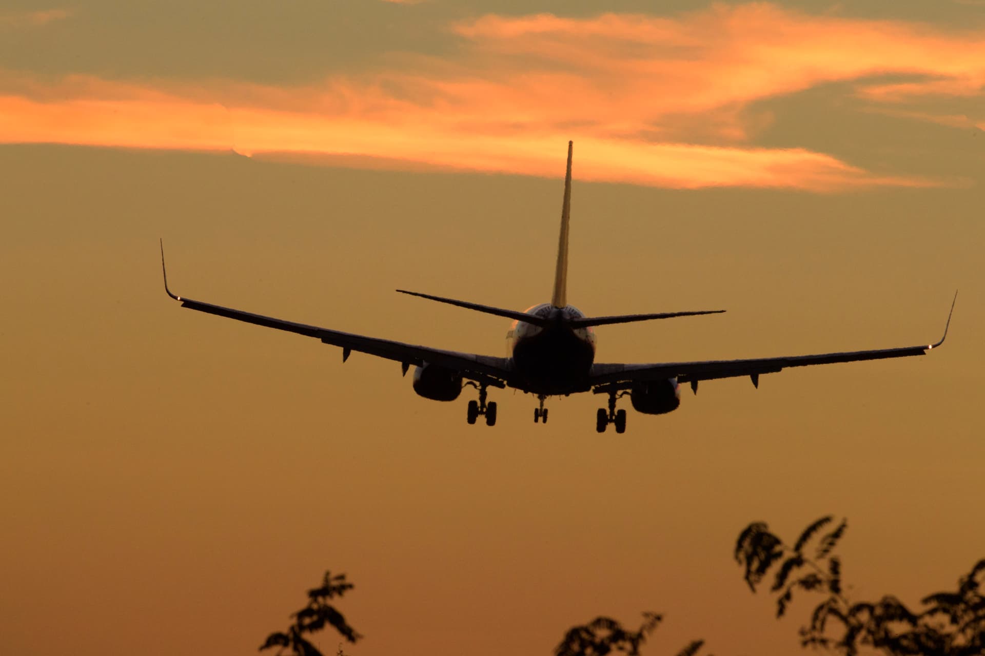 Tragischer Vorfall auf Flug nach Madrid: Notlandung auf Mallorca