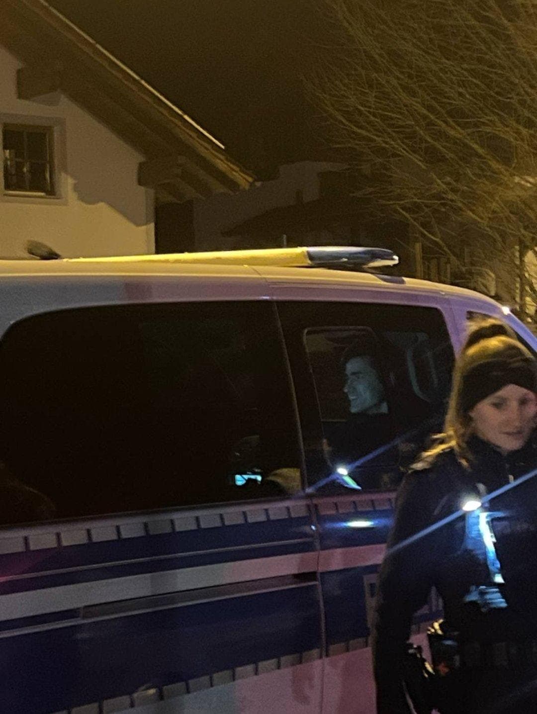 Sellner darf einreisen: Identitären-Chef kurzzeitig an der Grenze festgesetzt