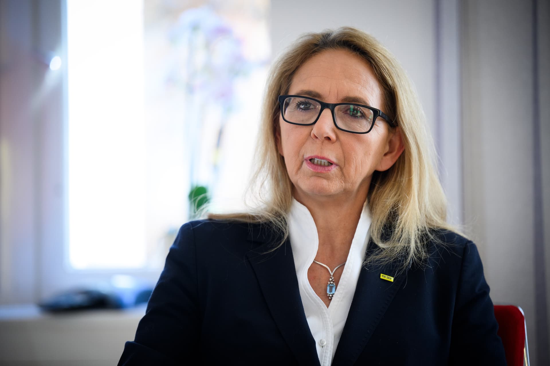 „Jeder muss sich Gedanken machen: Was brauche ich in einem Katastrophenfall?“: Berliner Polizeipräsidentin Slowik warnt vor weiteren ökoextremistischen Anschlägen