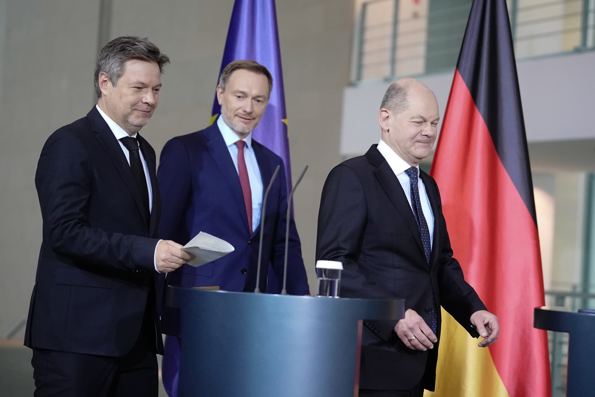 Bundesvorsitzende der Wirtschaftsunion: Haushaltsplan der Ampel nicht sauber