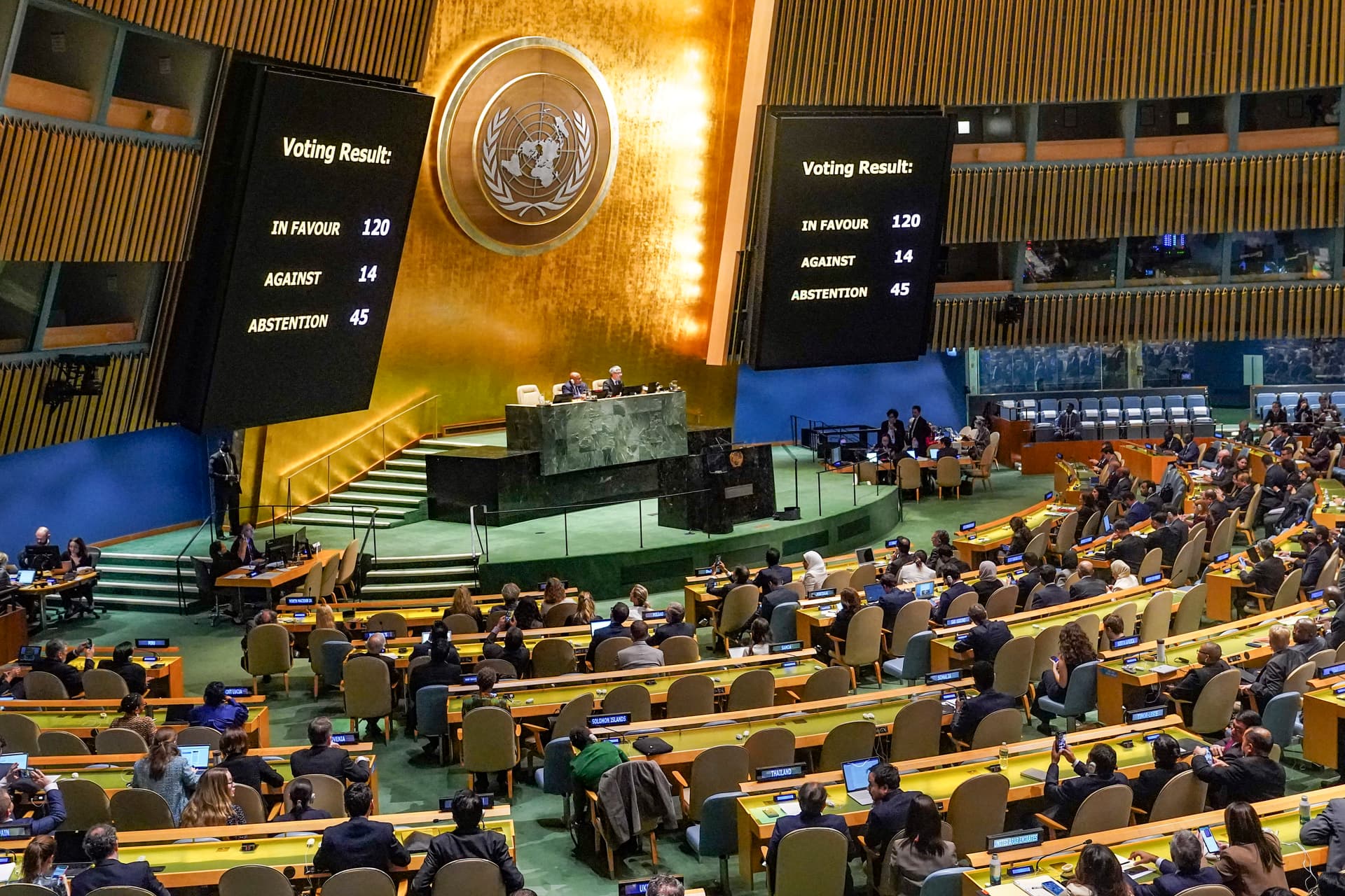Enthaltung der Schande – Deutschland stimmt nicht gegen UN-Resolution, die Hamas-Terror ignoriert