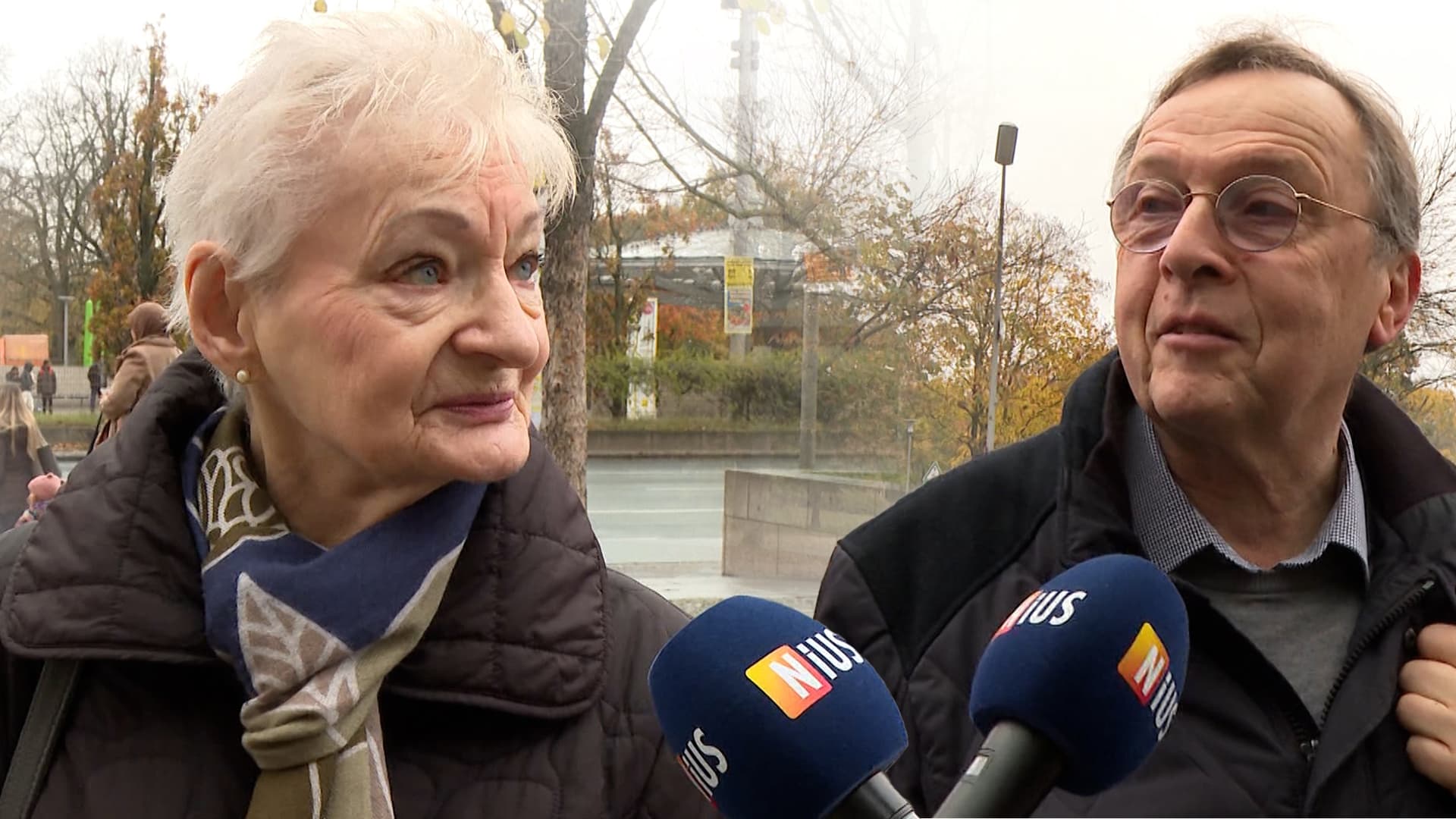 Der Tag danach: So reagieren Bürger auf den Zusammenbruch der Regierung