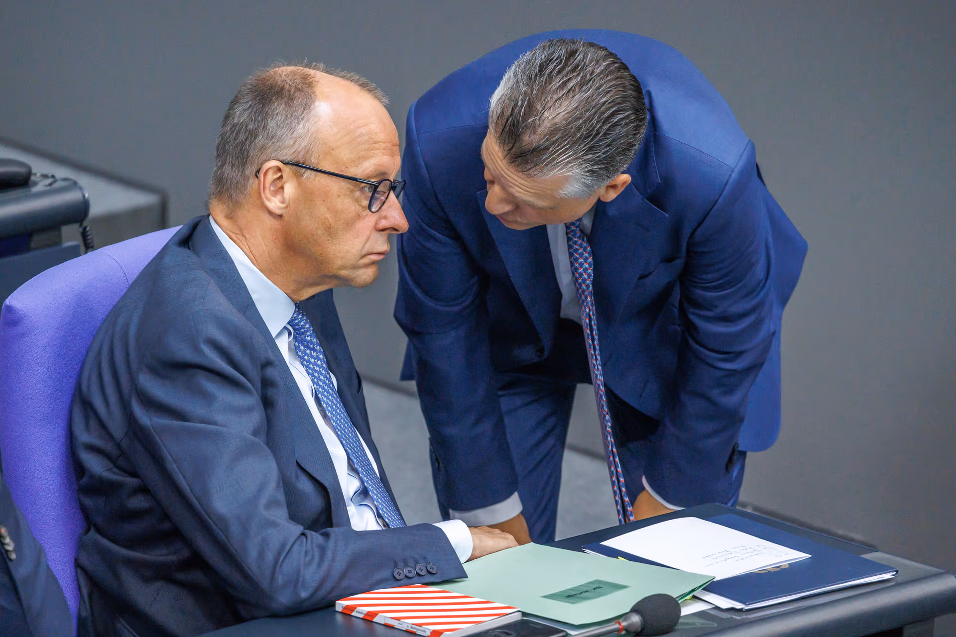 Nachfolge für Unionsfraktionschef Jens Spahn: Strebt Kanzler Merz doch nur eine kleine Personal-Rochade an?