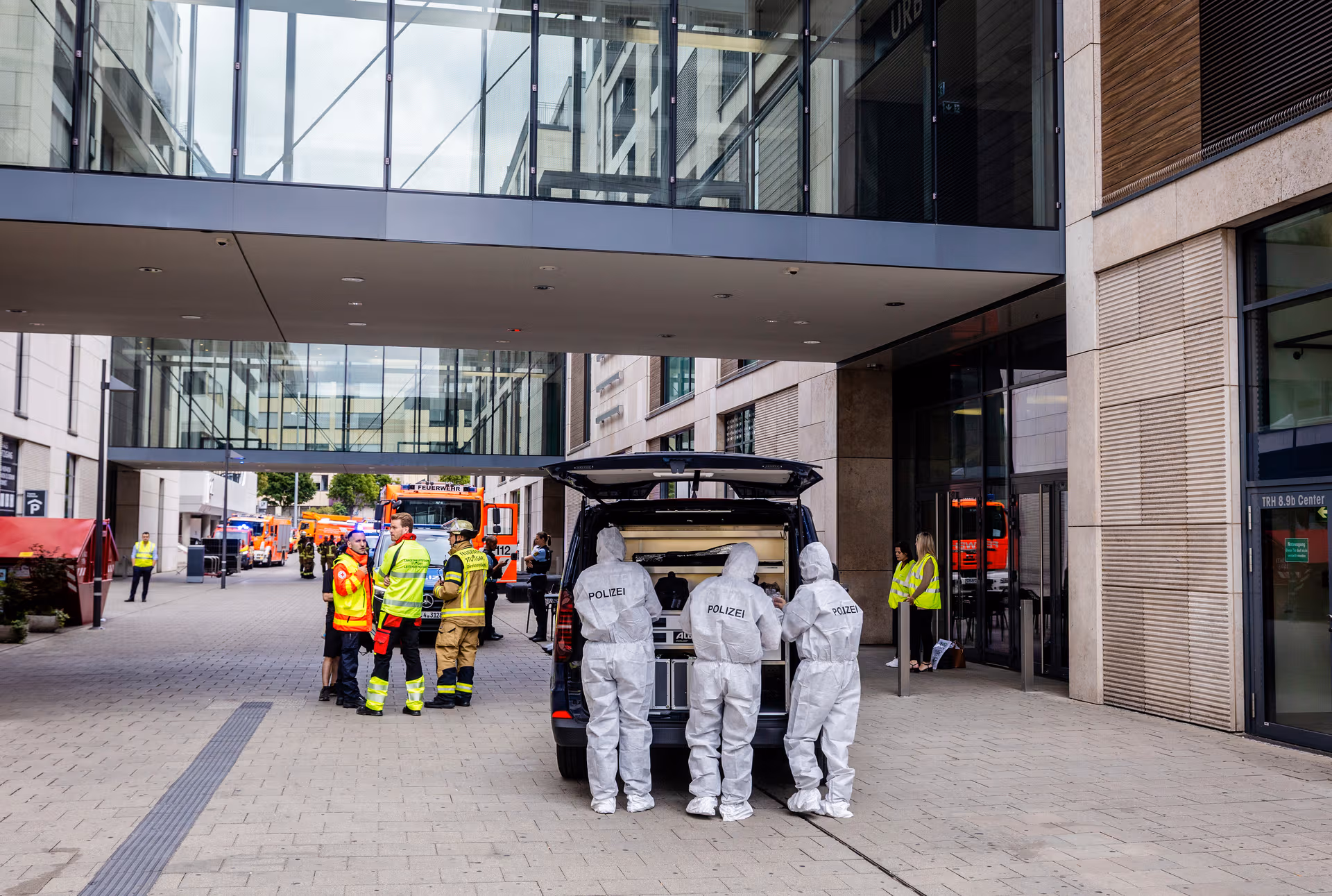 Groß-Alarm in Stuttgart: Frau niedergestochen – Polizei meldet Festnahme!