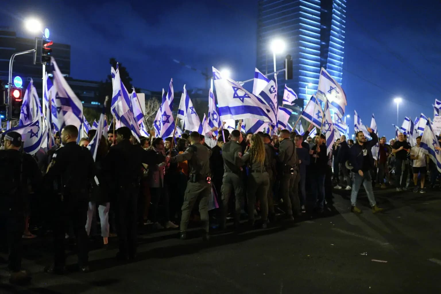 Proteste gegen Justizreform: Israel im Chaos