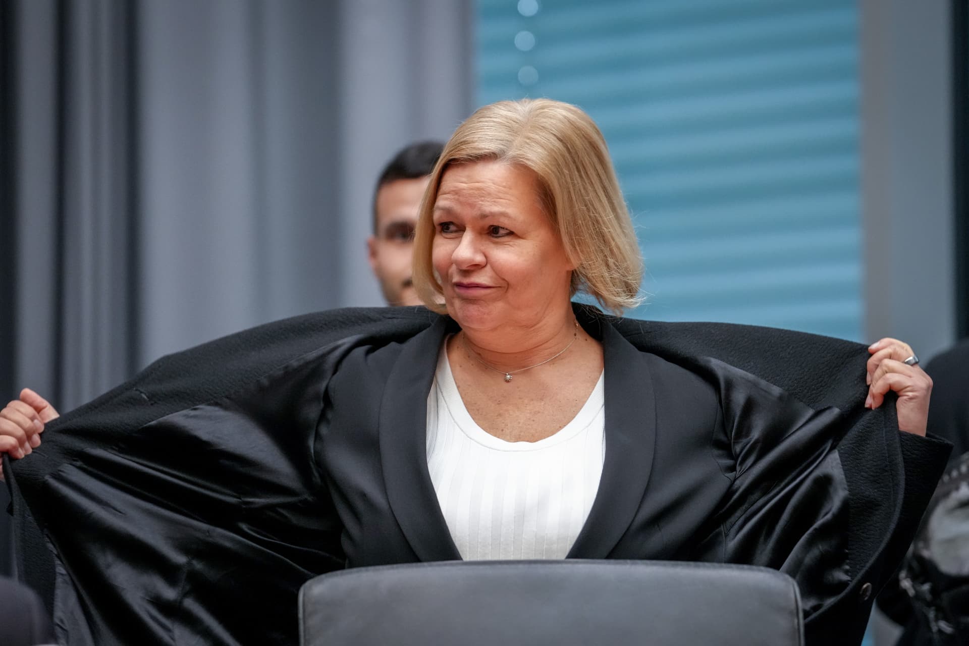 Nancy Faeser will den Terror von Magdeburg zum rechtsextremen Anschlag umdeuten