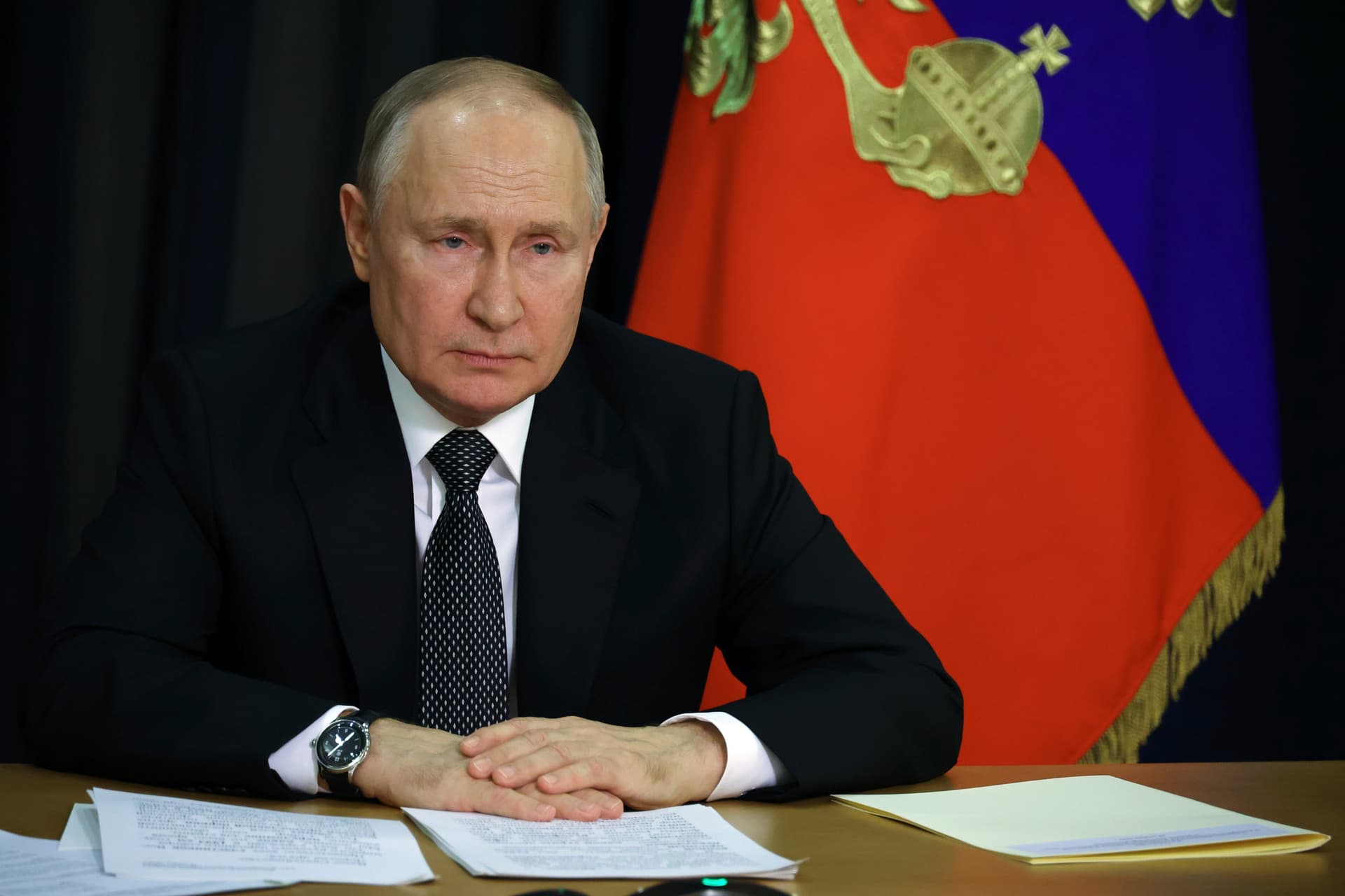 Trotz Isolation: Putin sieht Russland wieder als „Großmacht“