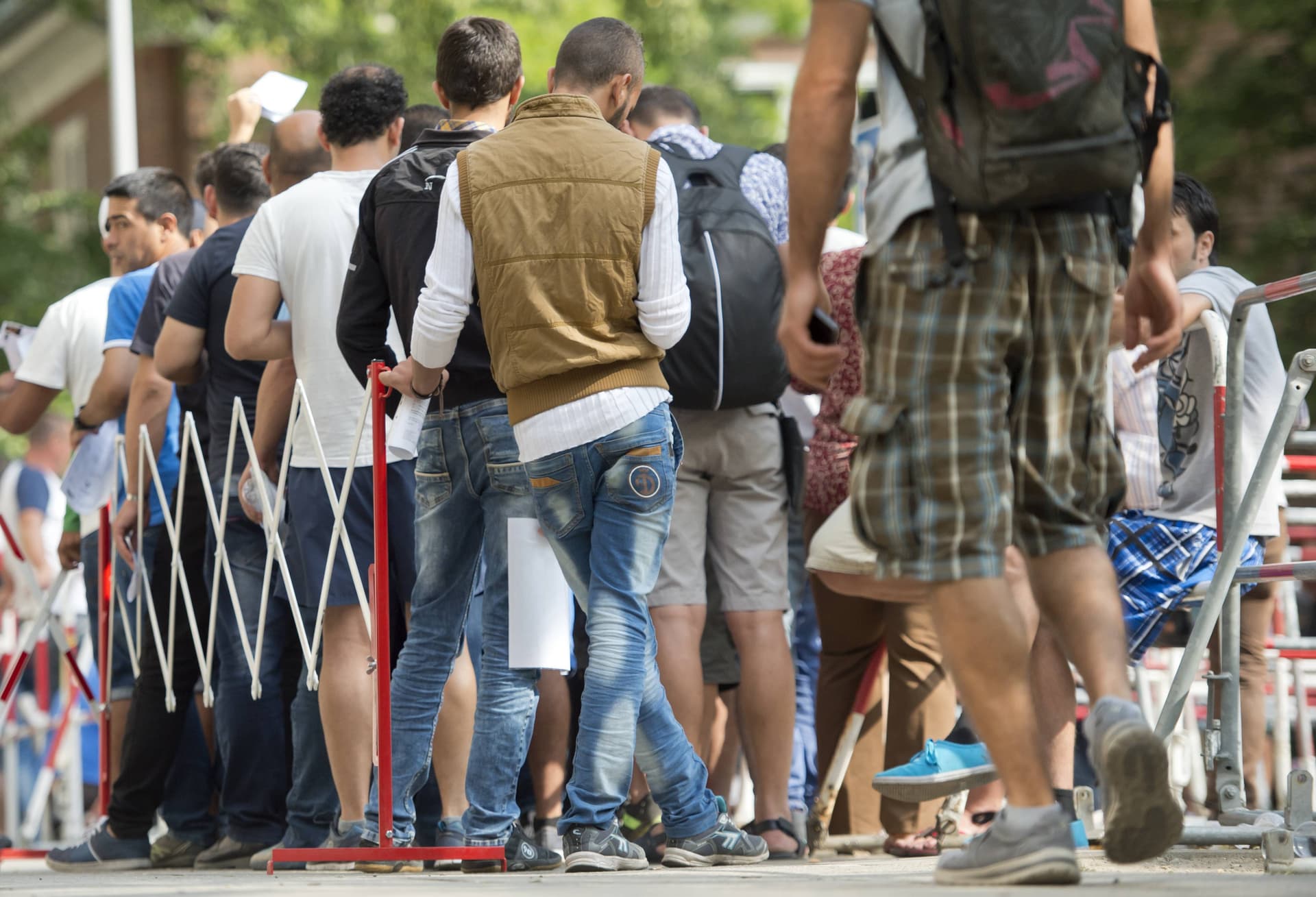 Neuer Flüchtlings-Vorstoß: CDU fordert Arbeitspflicht für Asylbewerber