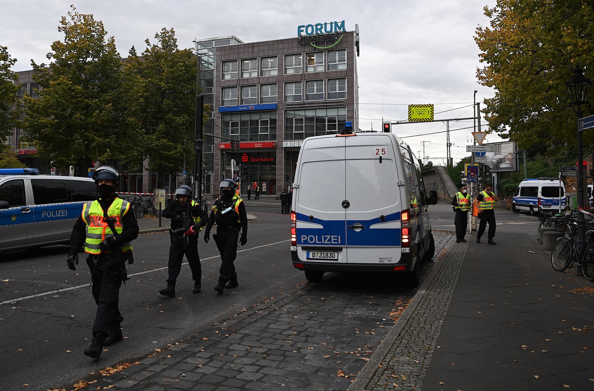 Amokalarm an Tanzschule! Schussabgabe in Berlin-Köpenick