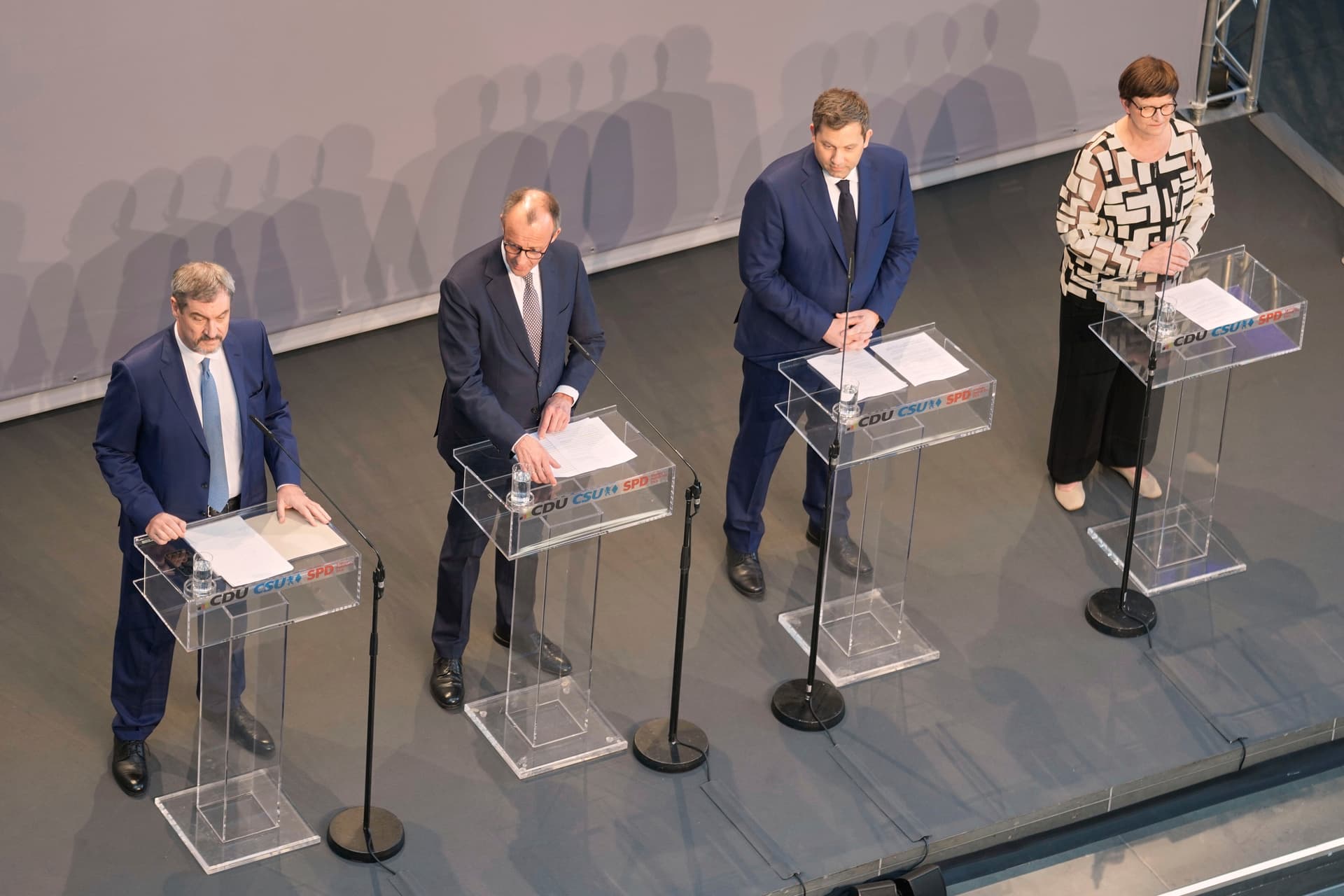 Lügen-Verbot im Koalitionsvertrag: Schwarz-Roter Hammer gegen Meinungsfreiheit bleibt bestehen