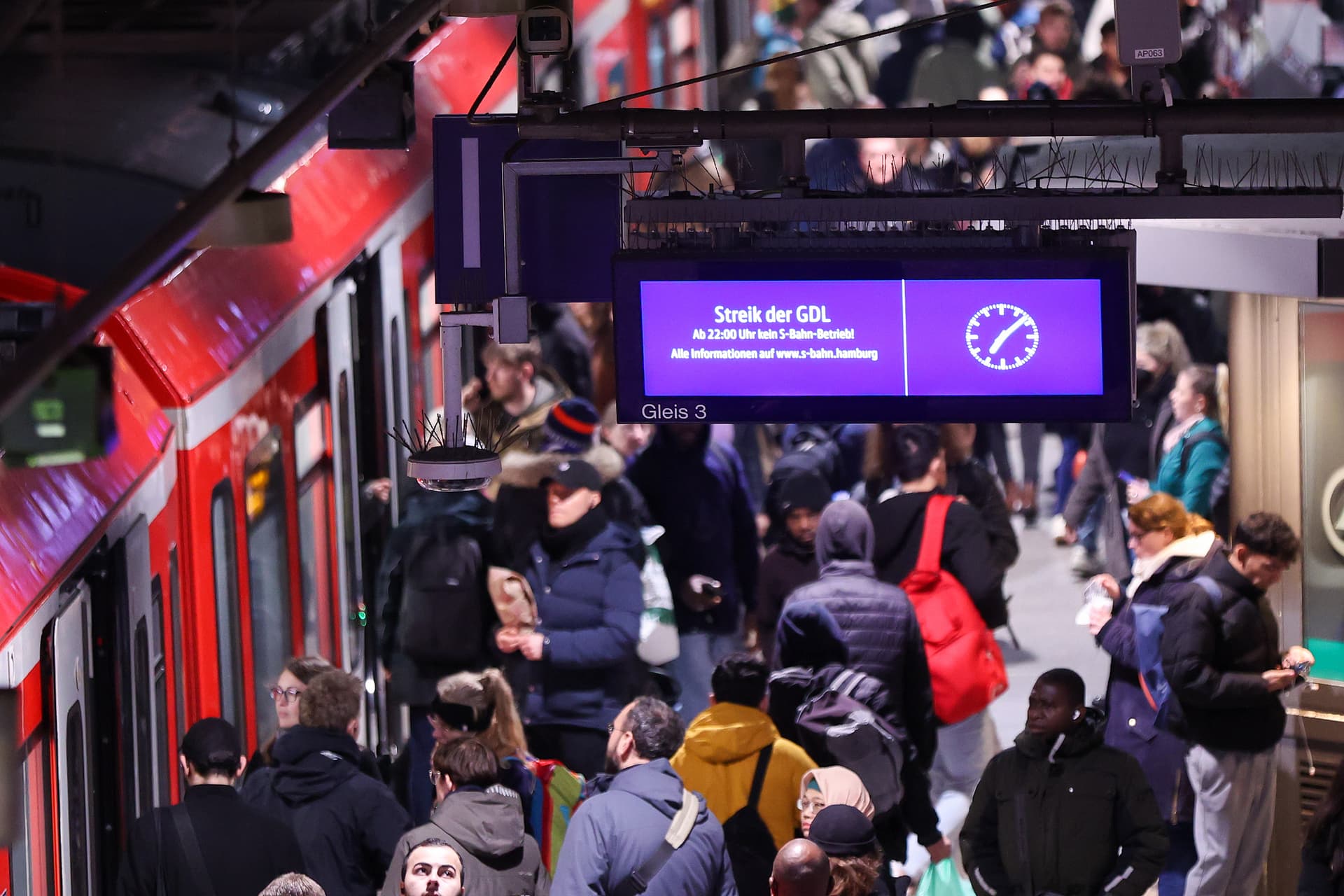 Schon wieder: Bahn streikt ab heute Abend – dann kein Ausstand bis 7. Januar