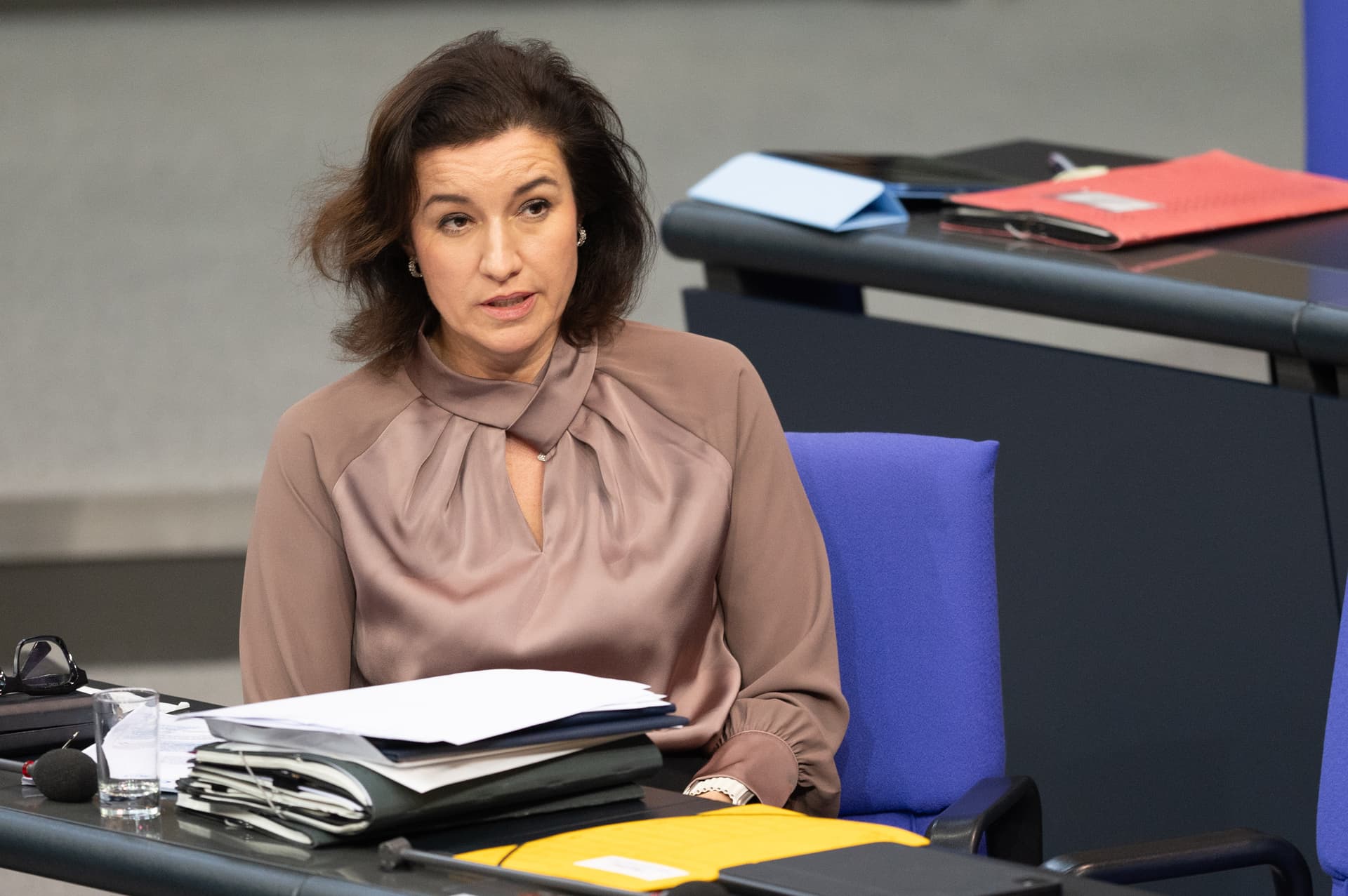 Haushaltsausschuss blockiert Milliardenprojekte von Forschungsministerin Dorothee Bär