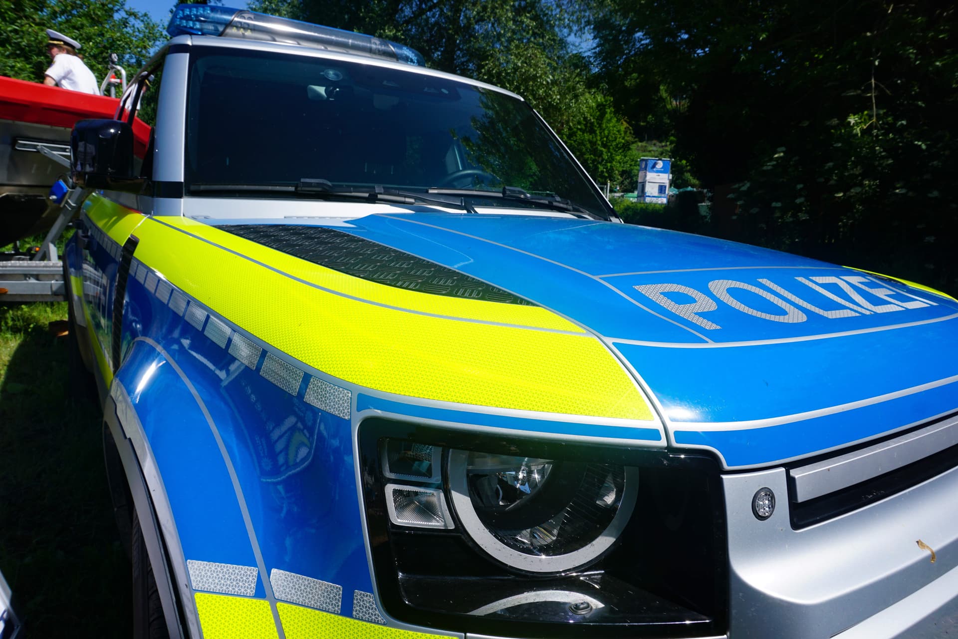Hessen: Gewalt auf Kirmes! 20-Jähriger schwer verletzt