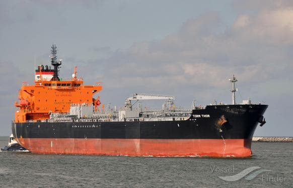 Huthis beschießen Öltanker: USA und Großbritannien reagieren mit Luftschlägen