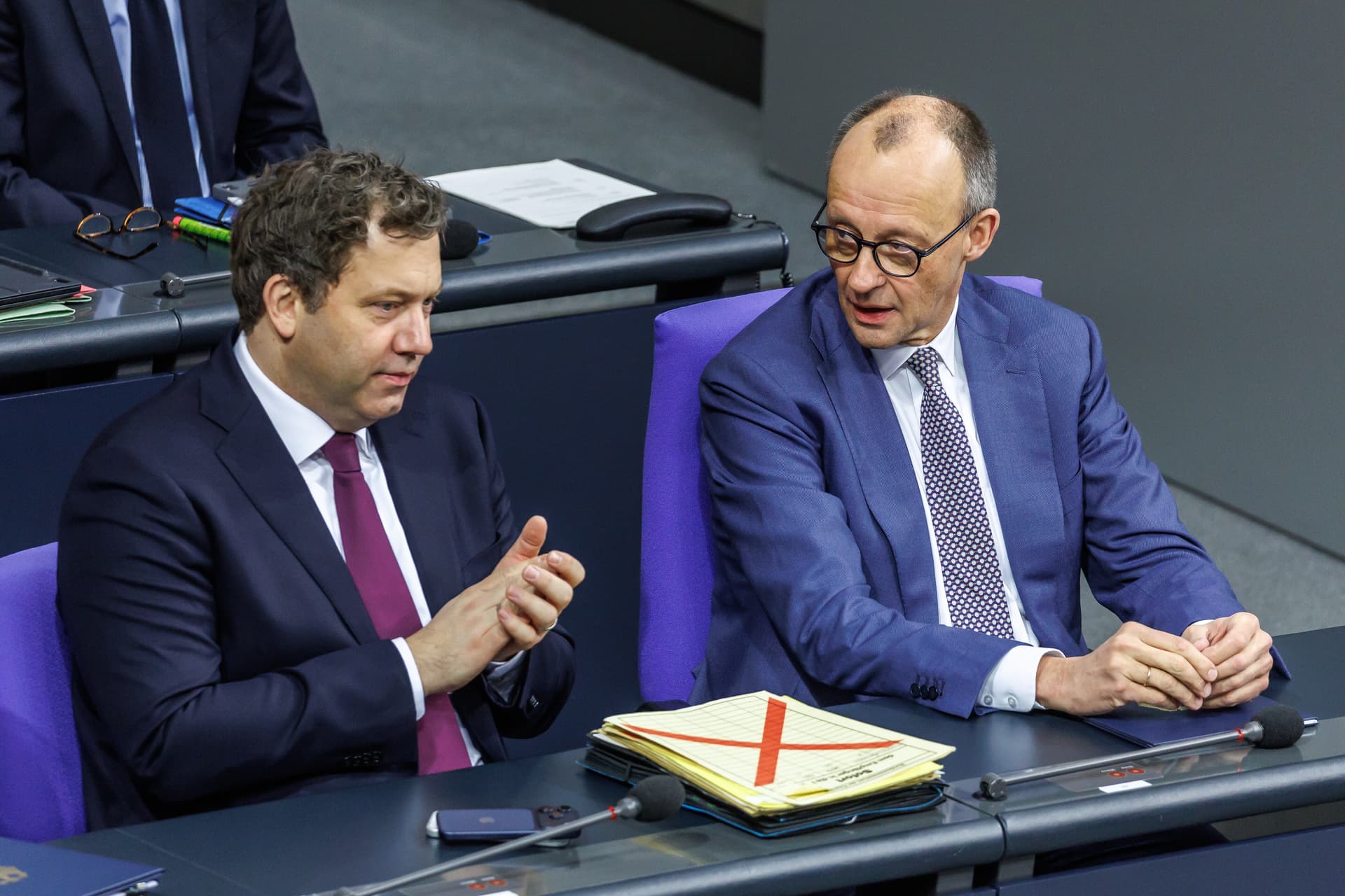 Regierung will Sprit-Steuer nur um 14 Cent senken