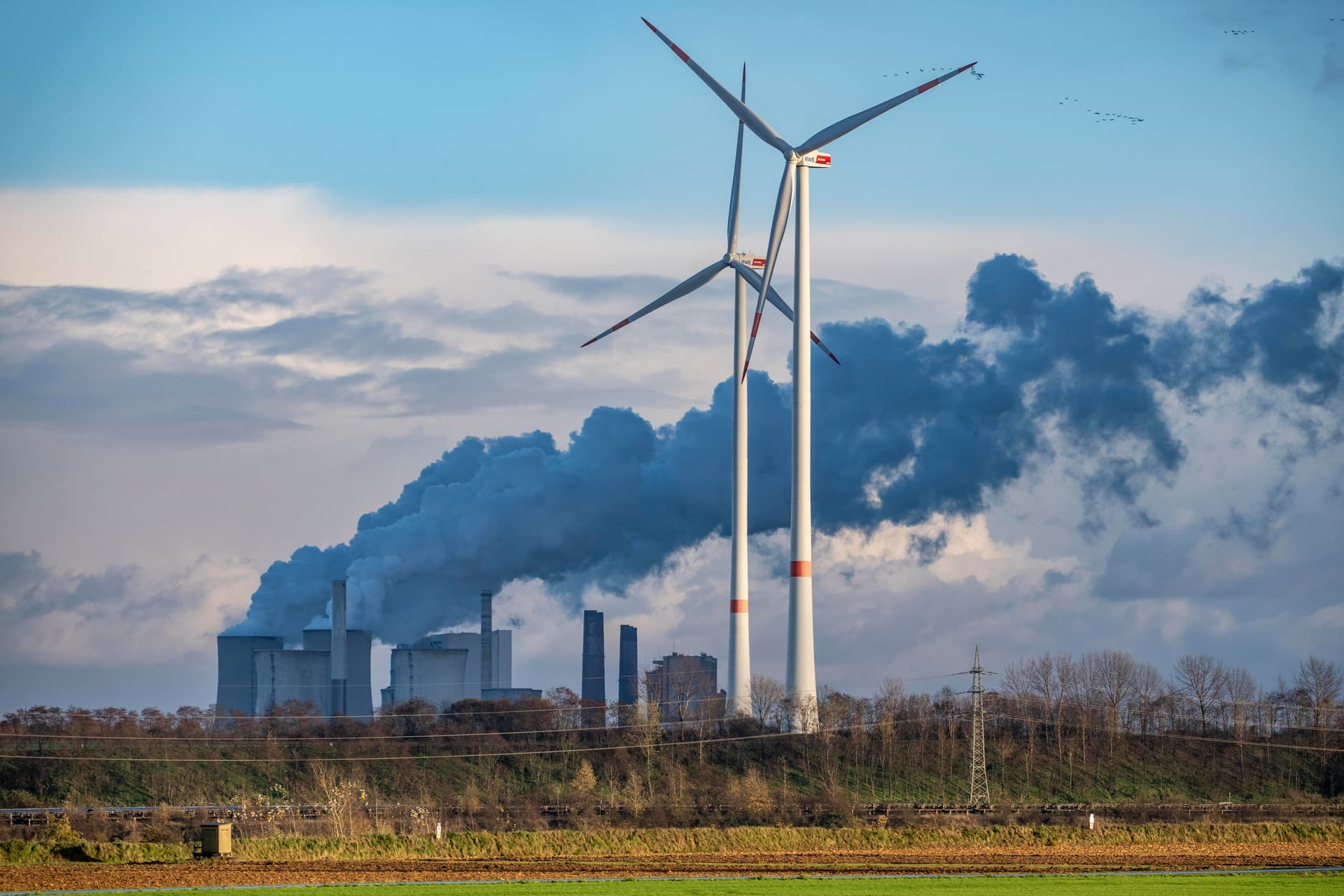 Immense Strafe wegen gescheiterter Klimapolitik: Ab 2030 muss Deutschland bis zu 90 Milliarden Euro an Griechenland, Polen und Spanien zahlen