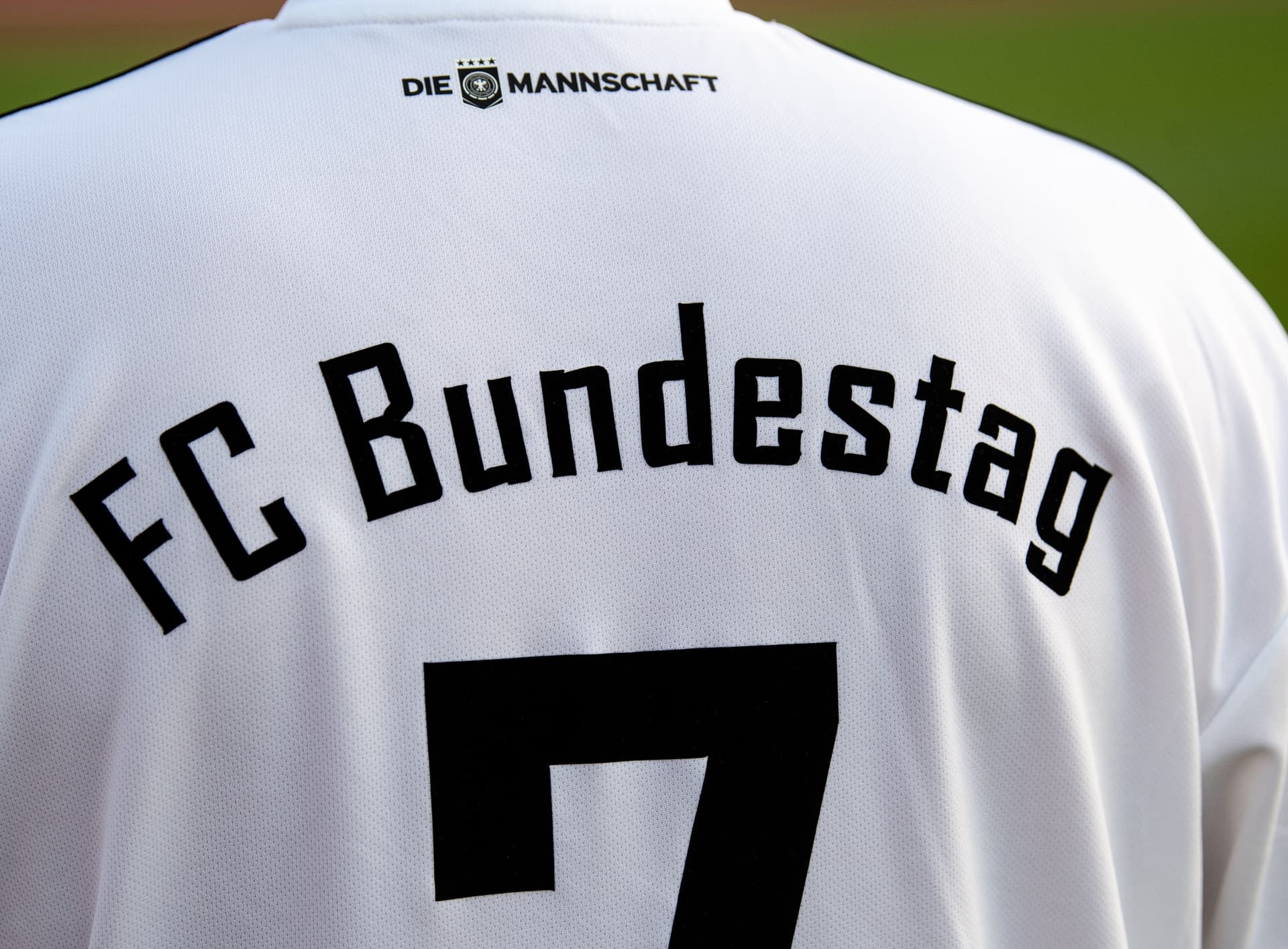 Landgericht Berlin: Ausschluss von AfD-Abgeordneten aus FC Bundestag rechtswidrig