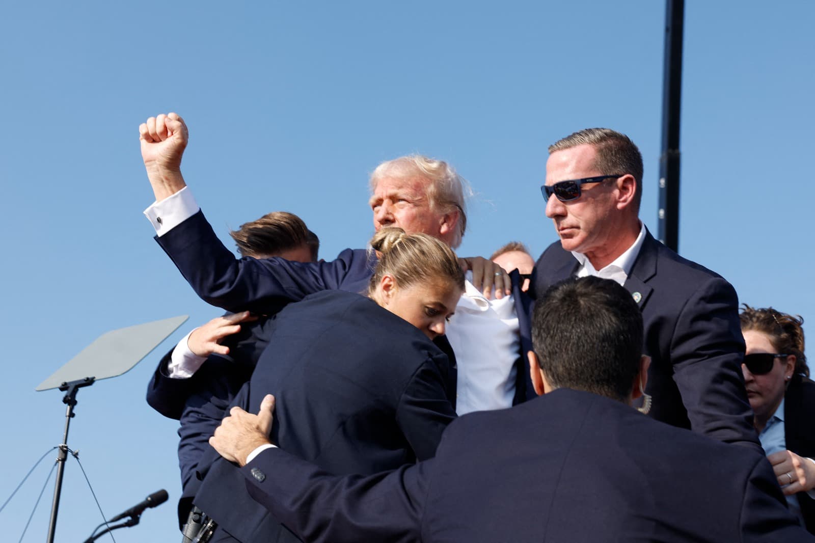 Trump: „Ich spürte sofort wie sich die Kugel durch die Haut bohrte“