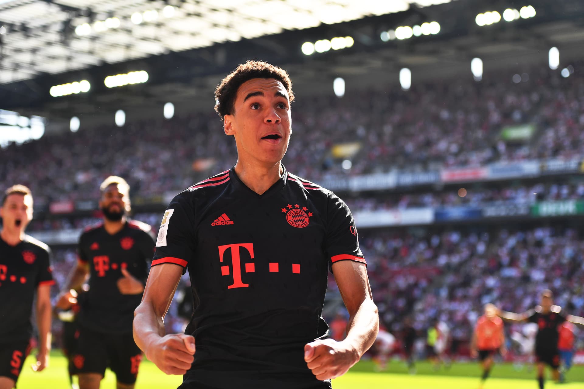 Nach dramatischem Finale: Der FC Bayern ist Deutscher Fußballmeister
