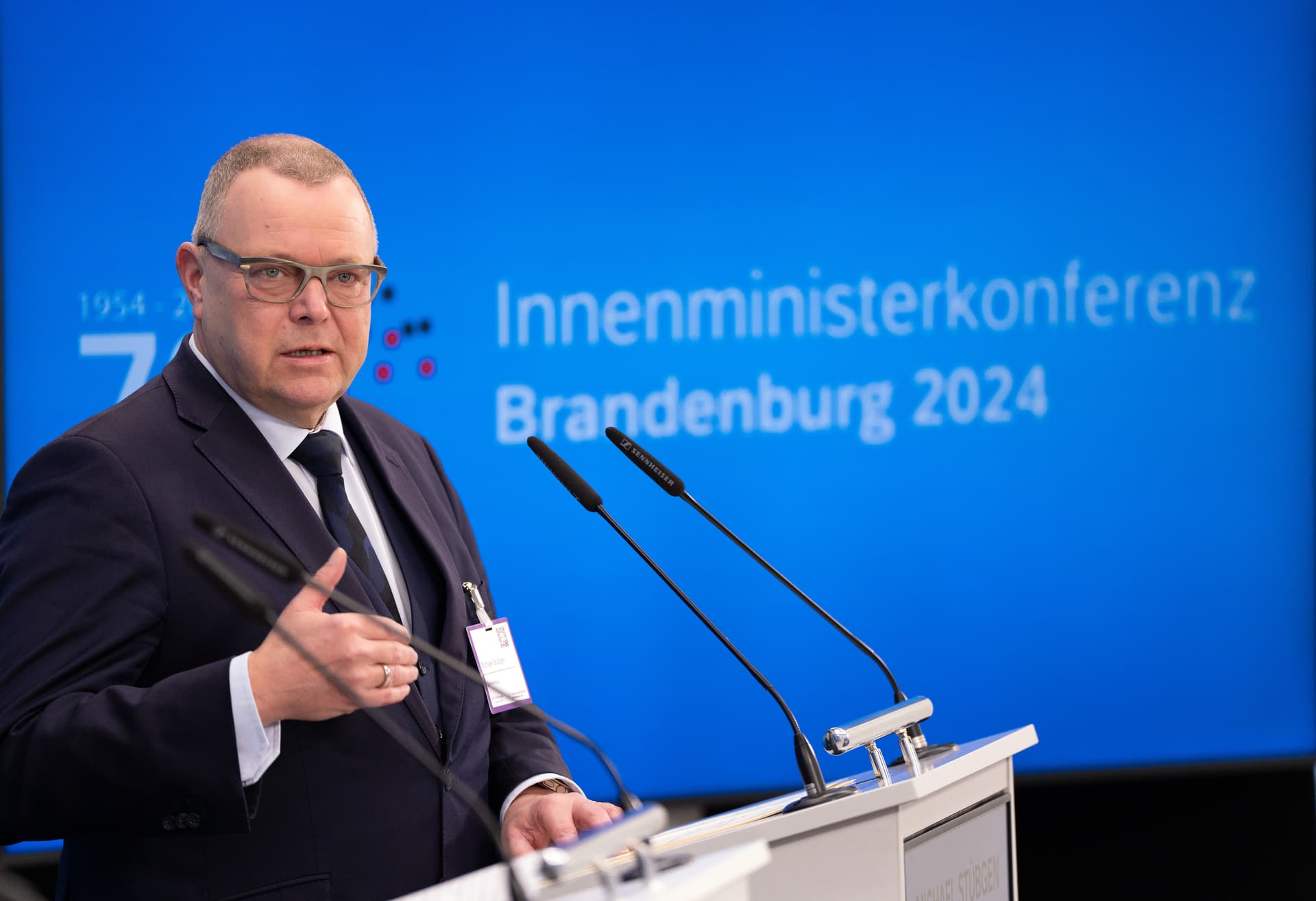 Nach Wagenknecht-Vorstoß: Minister hält Kanzleramts-Gipfel zu Ausländerkriminalität für übertrieben