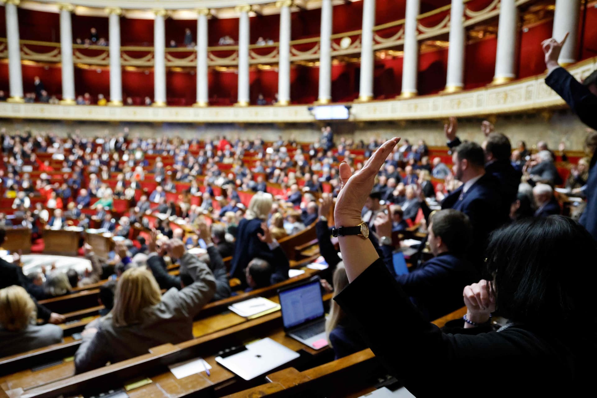 Überparteiliche Initiative plant Gesetz gegen Klimaskeptizismus in den Medien