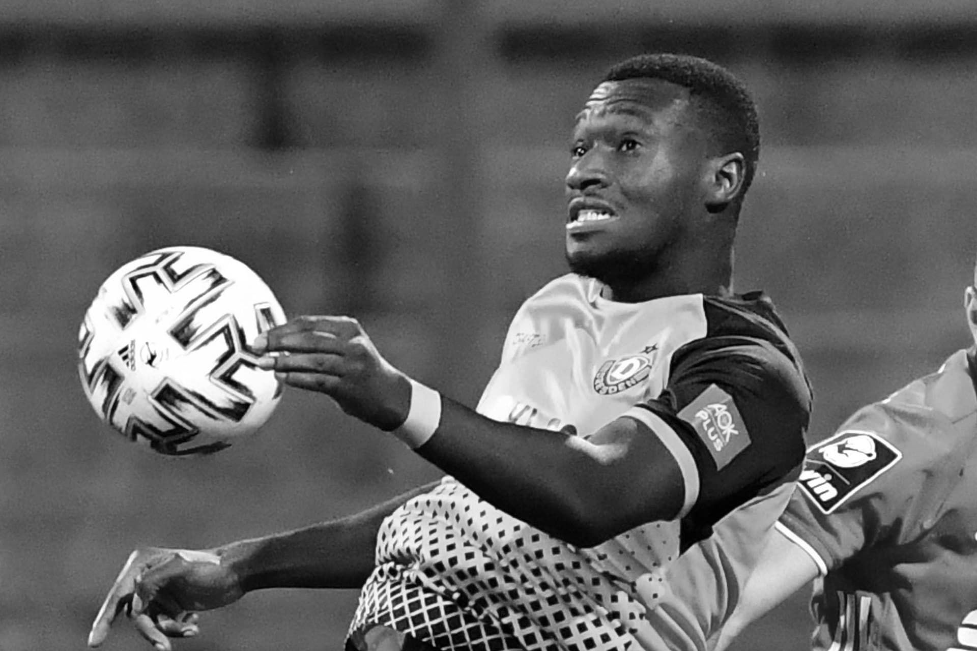 Jahn Regensburg: Fußball-Profi Diawusie mit 25 Jahren gestorben