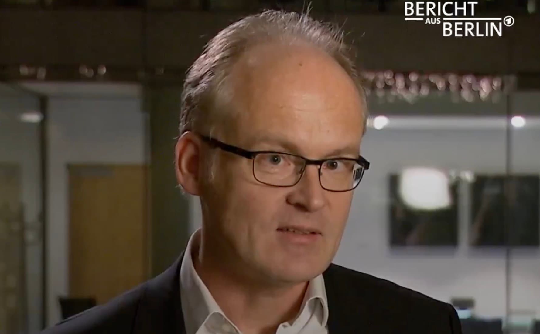 Wirtschaftsexperte: Beiträge zur Krankenversicherung steigen – auch wegen Bürgergeldempfängern