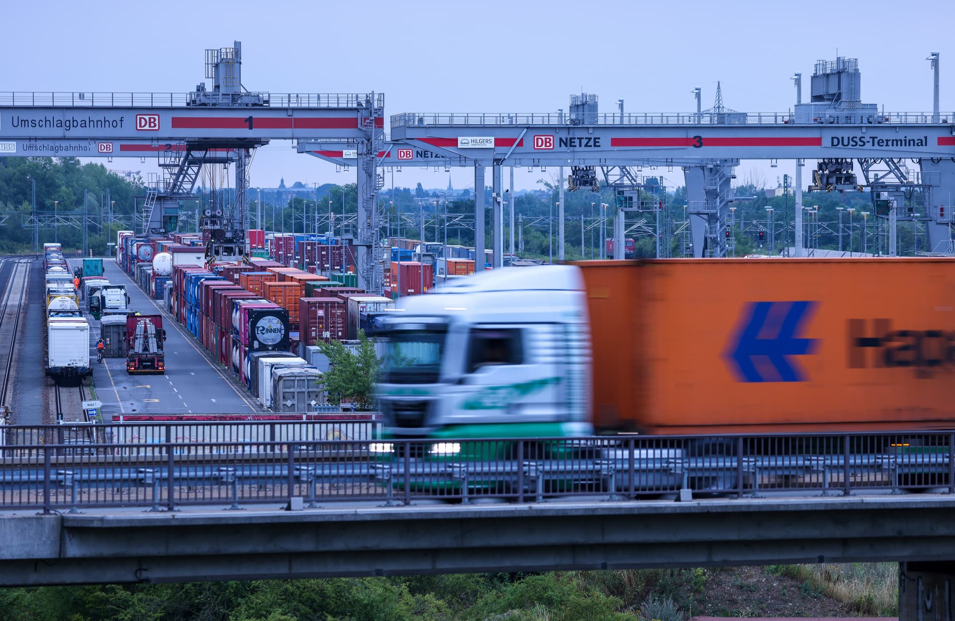 Nur die deutsche Wirtschaft schrumpft dieses Jahr – in allen anderen Industriestaaten wächst sie