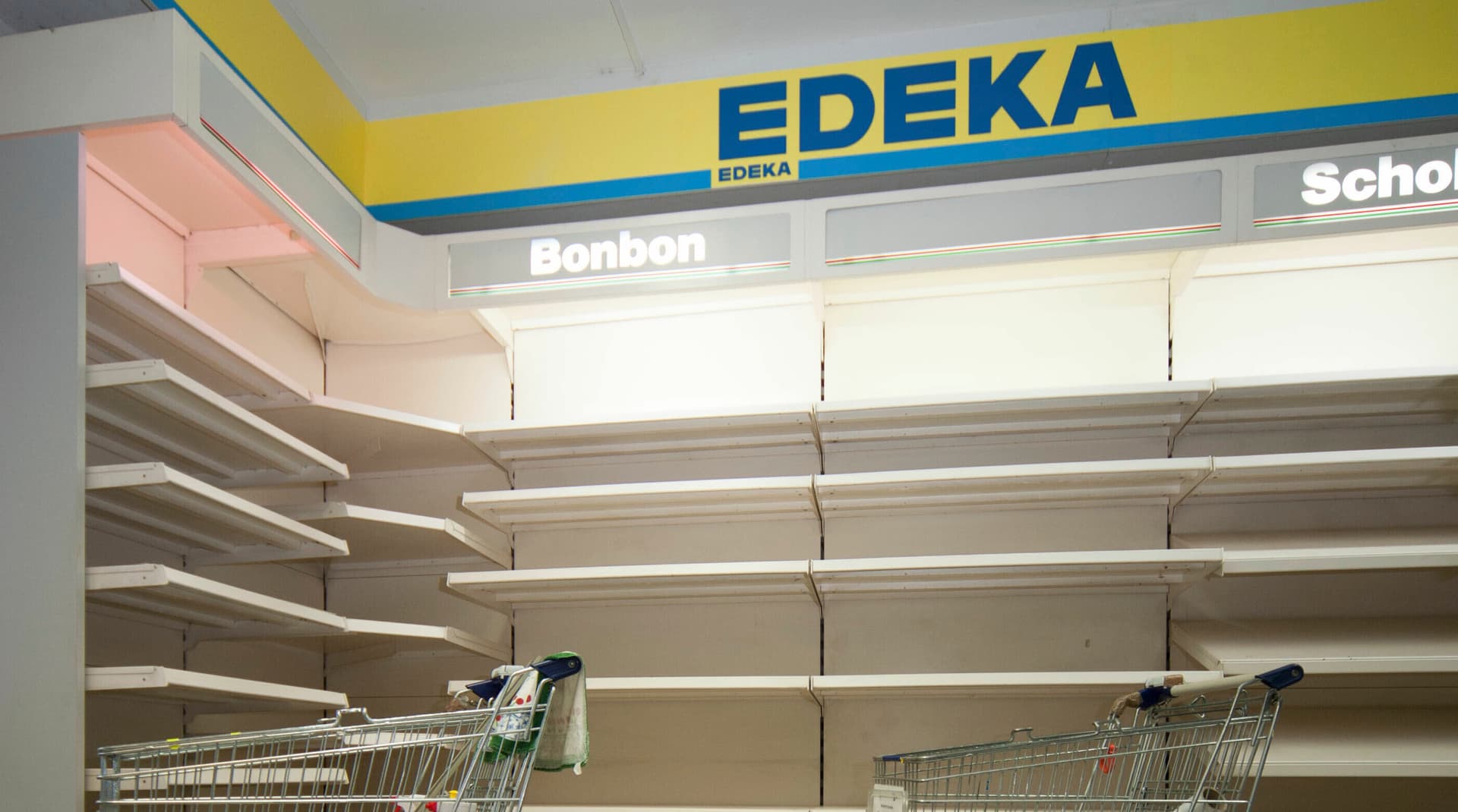 Bald leere Regale? Coca Cola, Mars und Kellogg's legen sich mit Edeka an