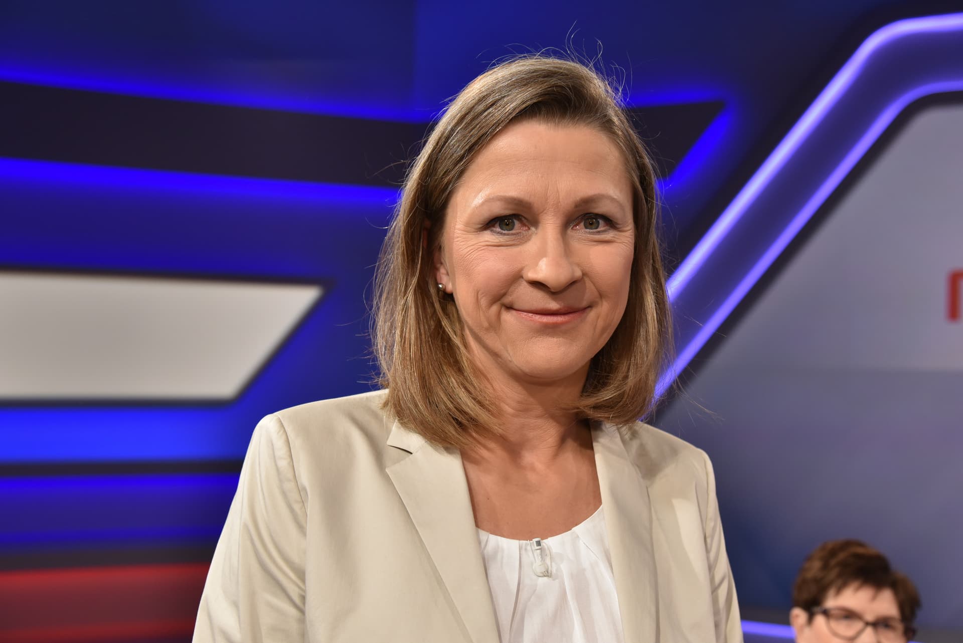 Brisante RKI-Enthüllungen: Biologin fordert: „Lauterbach muss jetzt zurücktreten!“