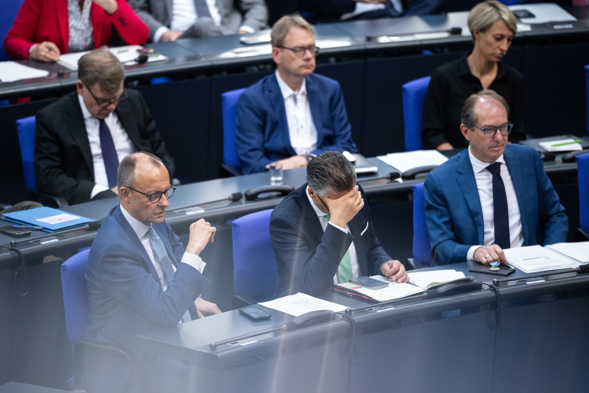 Phrasendrescherei im Plenum, Unionsantrag scheitert: Bundestag lehnt Konsequenzen aus islamistischem Attentat von Mannheim ab