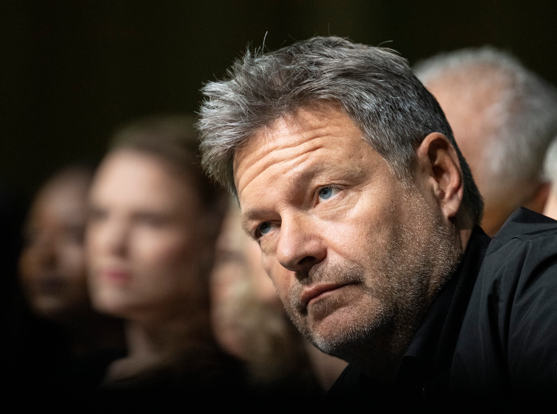 Grüne stimmen auf Parteitag für EU-Asylkompromiss
