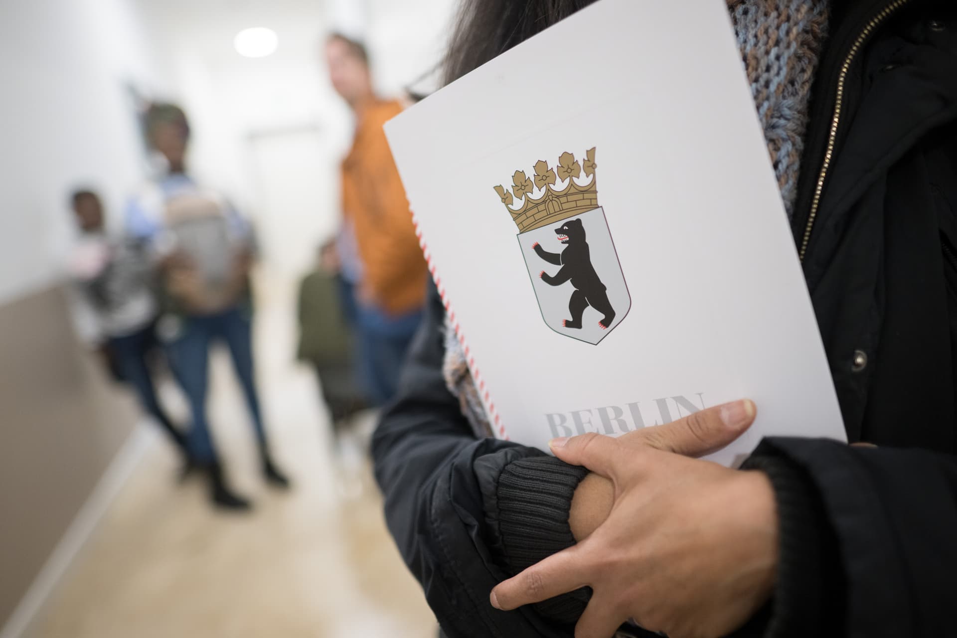 Bericht über Landesamt für Einwanderung: Alle 13 Minuten wird in Berlin ein Ausländer eingebürgert