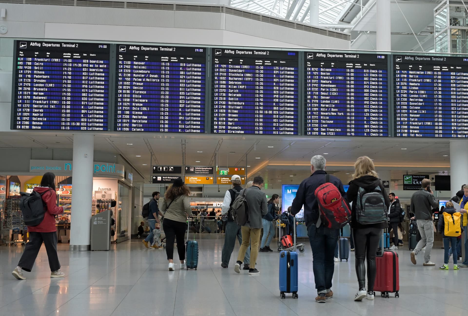 Erstmals seit 2008 wanderten mehr Menschen aus Deutschland aus als ein