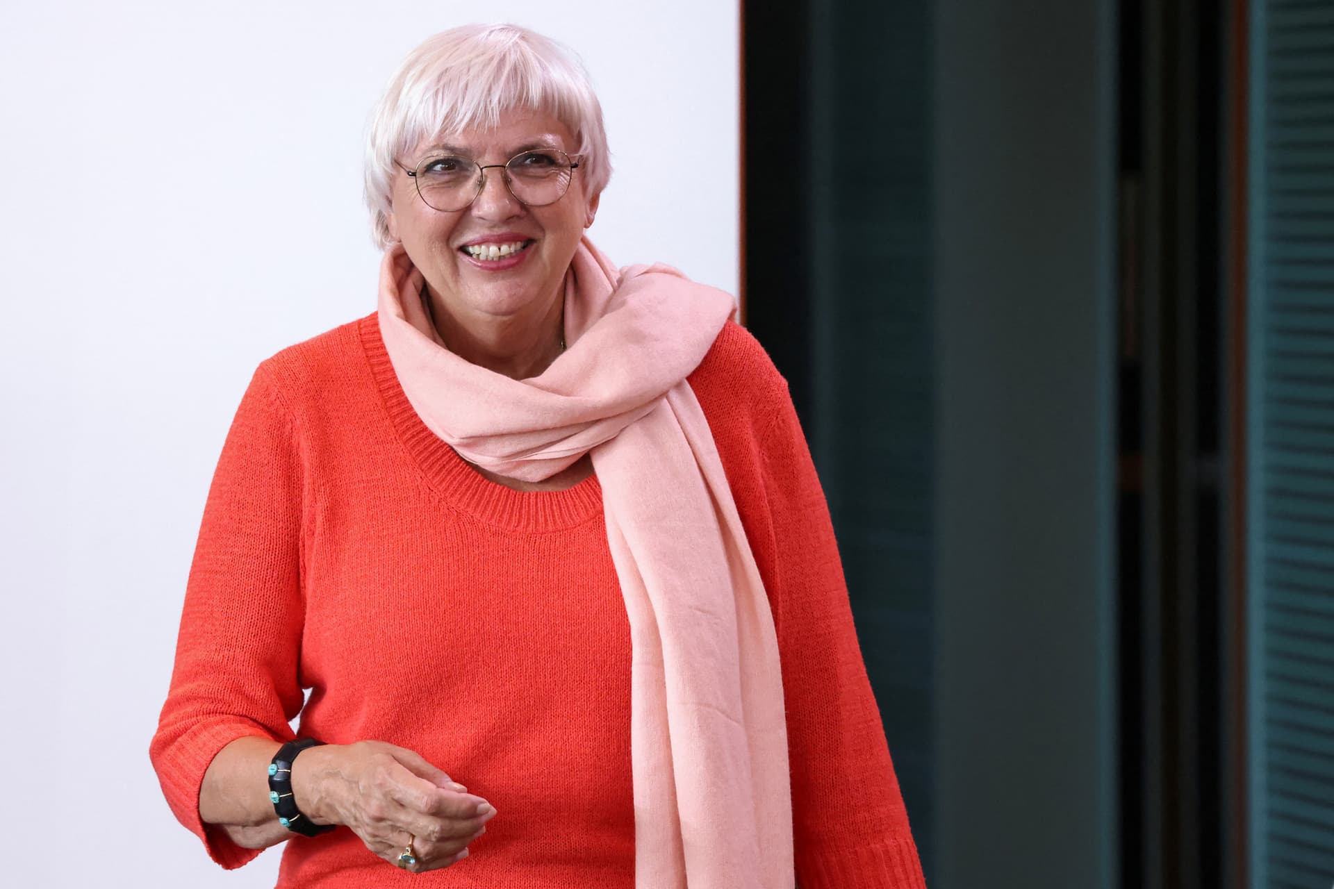 „Strafe bei uns absitzen“: Claudia Roth ist gegen die Abschiebung von kriminellen Afghanen
