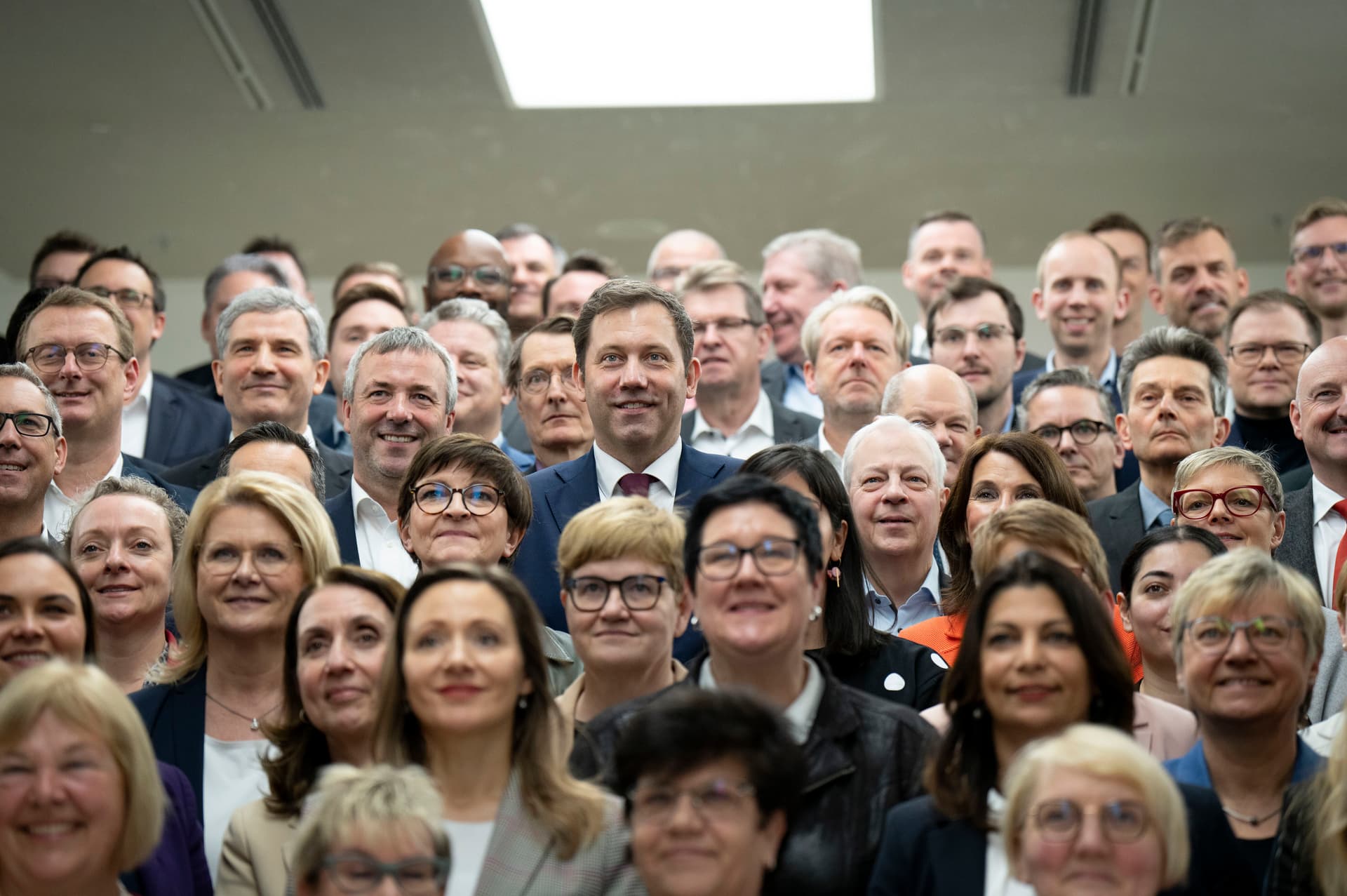 SPD-Arbeitsgruppe verlangt 500.000 Zuwanderer jährlich und Bleibeperspektive für Ausreisepflichtige